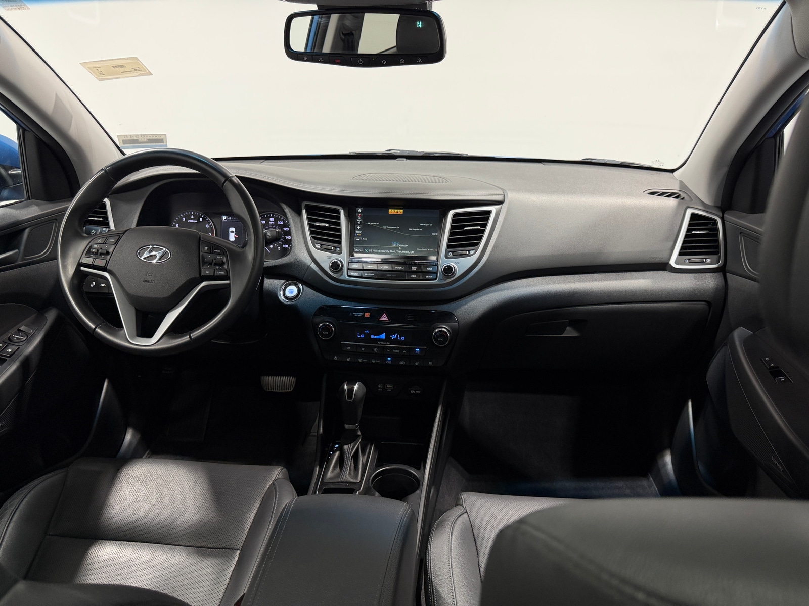 Thumbnail: 2017 Hyundai Tucson - 3
