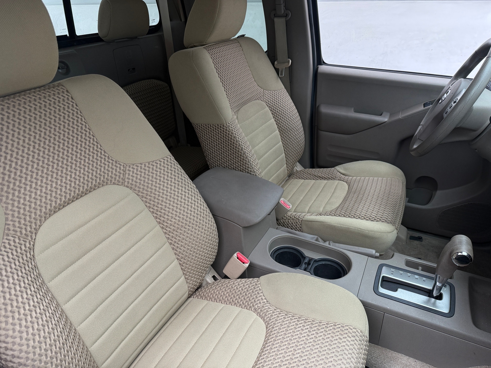 Thumbnail: 2015 Nissan Frontier - 2