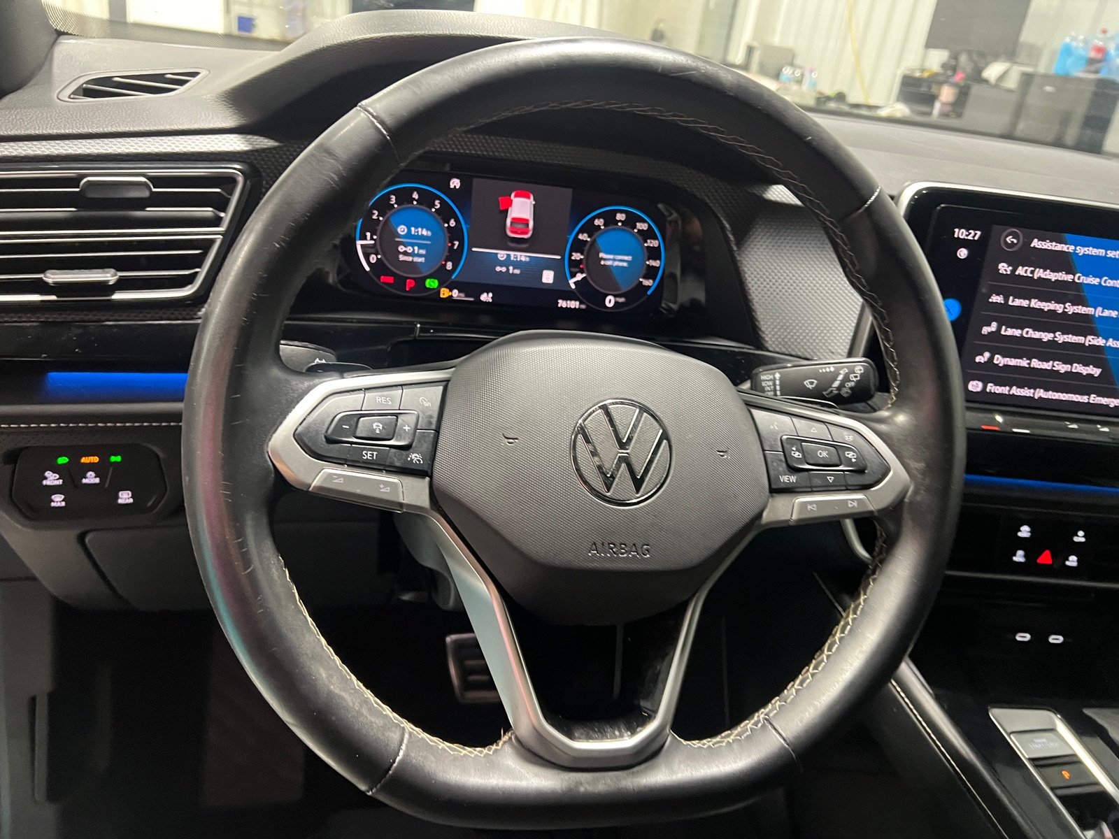 Thumbnail: 2024 Volkswagen Atlas - 4