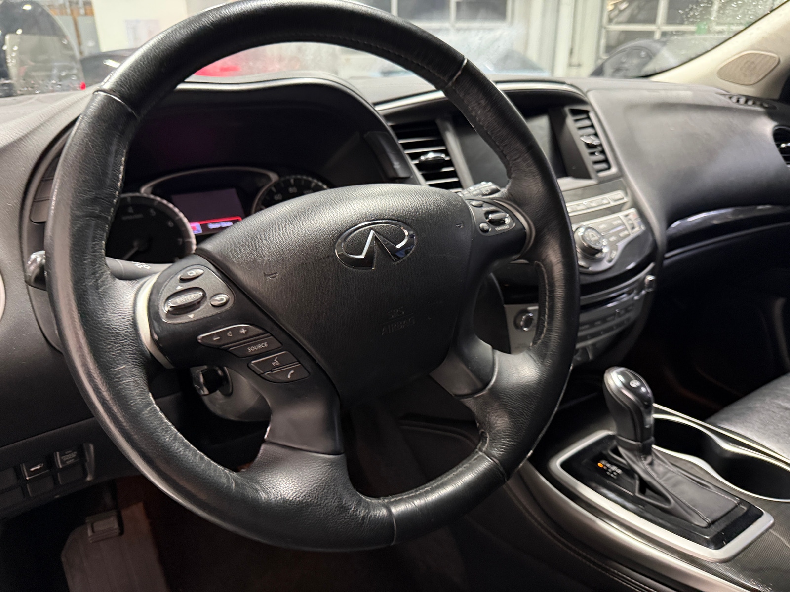 Thumbnail: 2017 INFINITI QX60 - 4