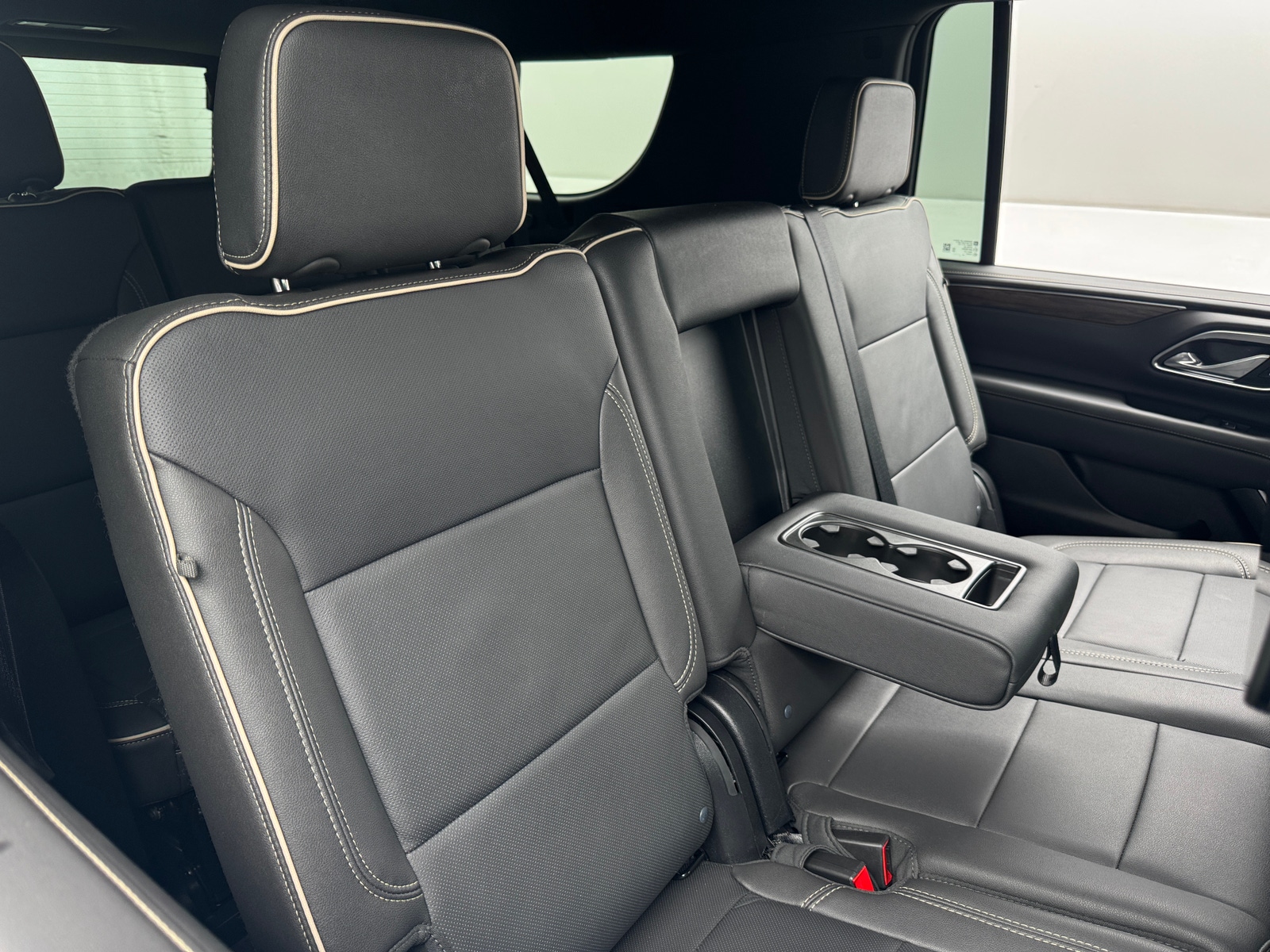 Thumbnail: 2024 Chevrolet Suburban - 5