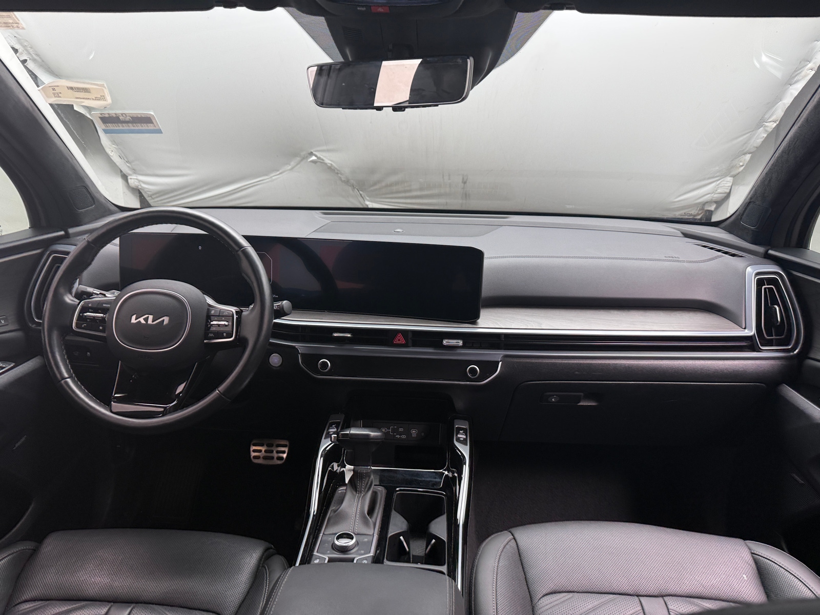 Thumbnail: 2024 Kia Sorento - 2