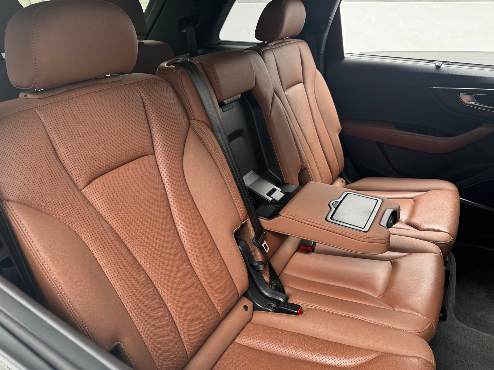Thumbnail: 2021 Audi Q7 - 6