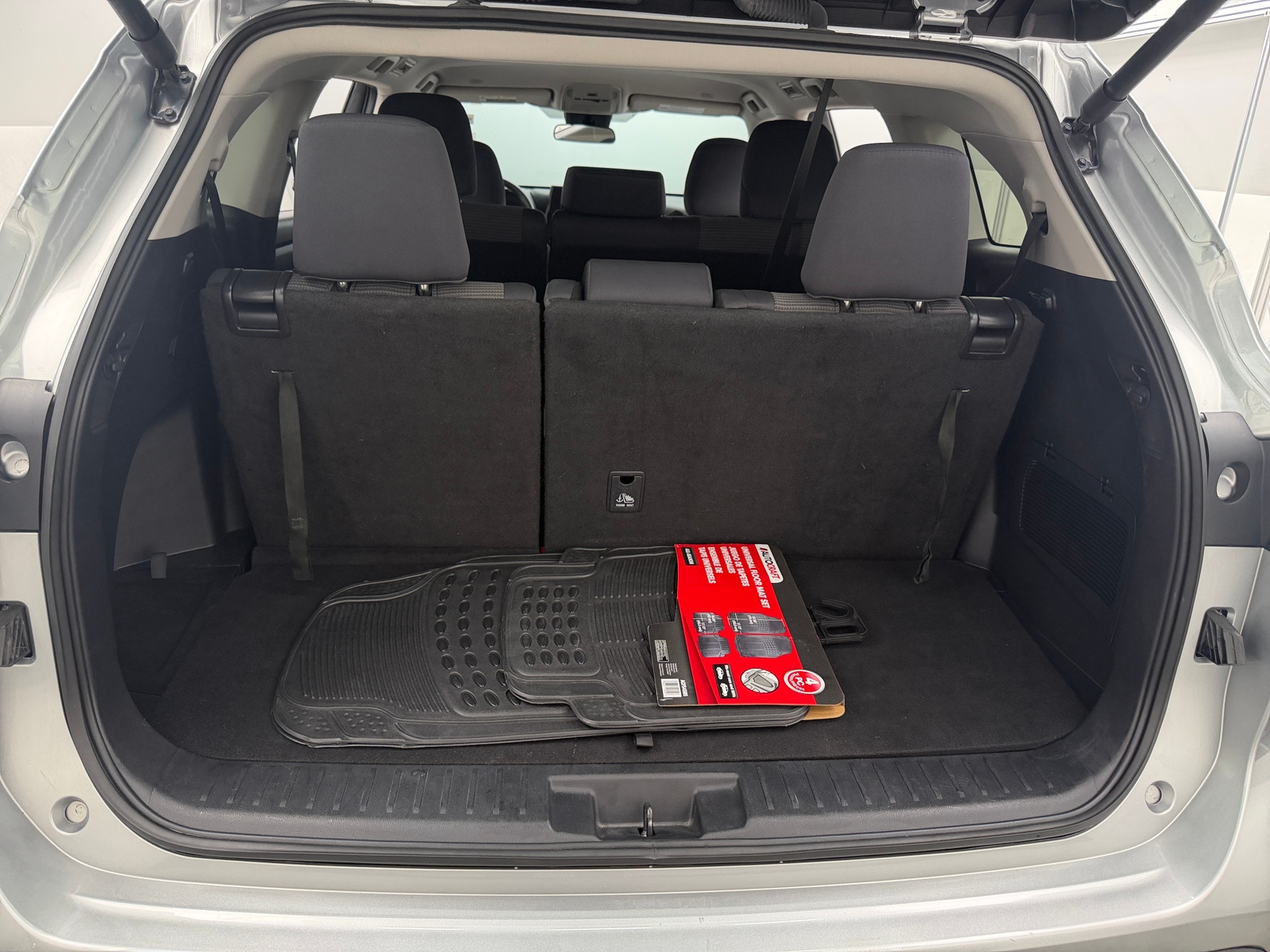 Thumbnail: 2024 Toyota Highlander - 7