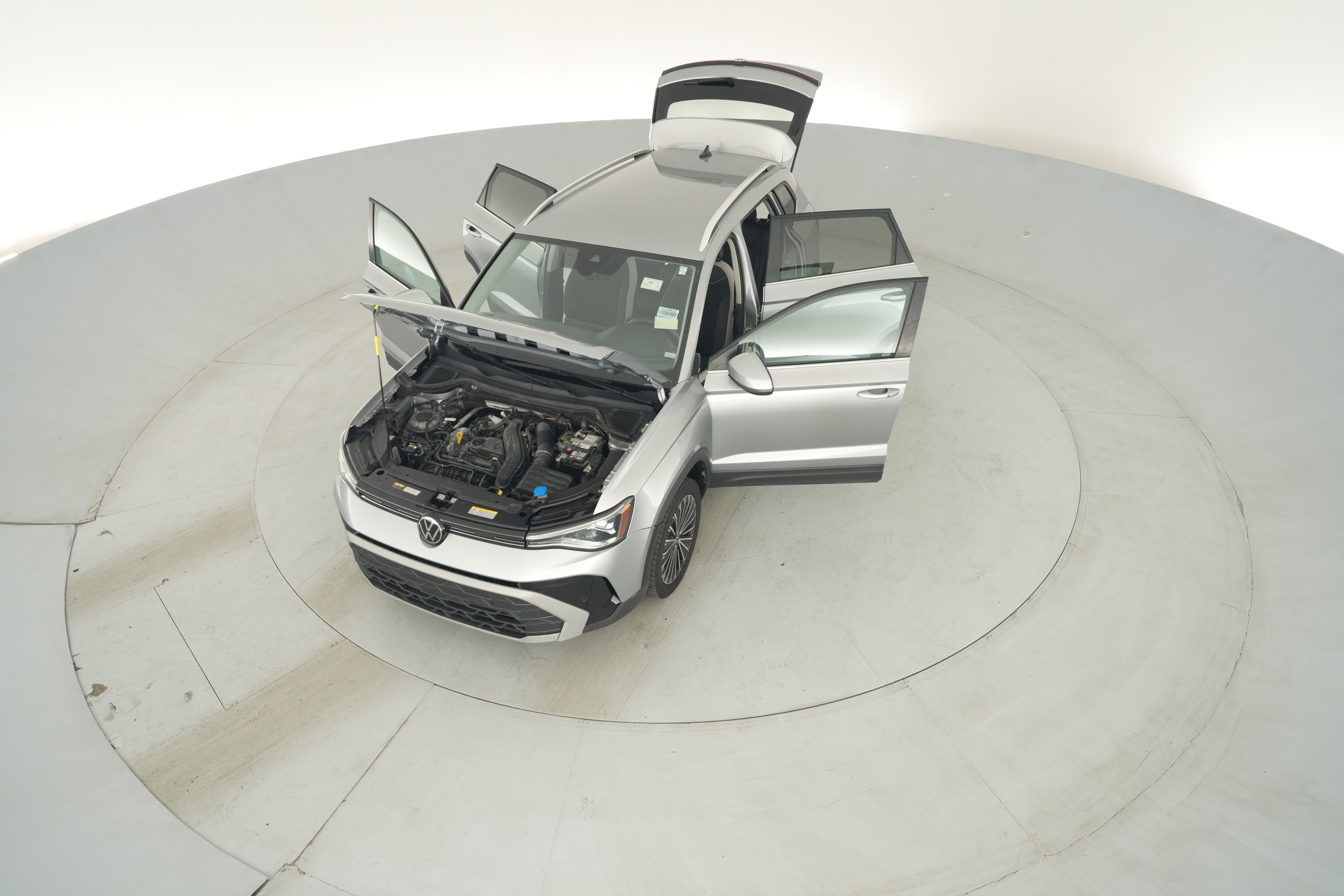 2025 Volkswagen Taos SE - Photo 39