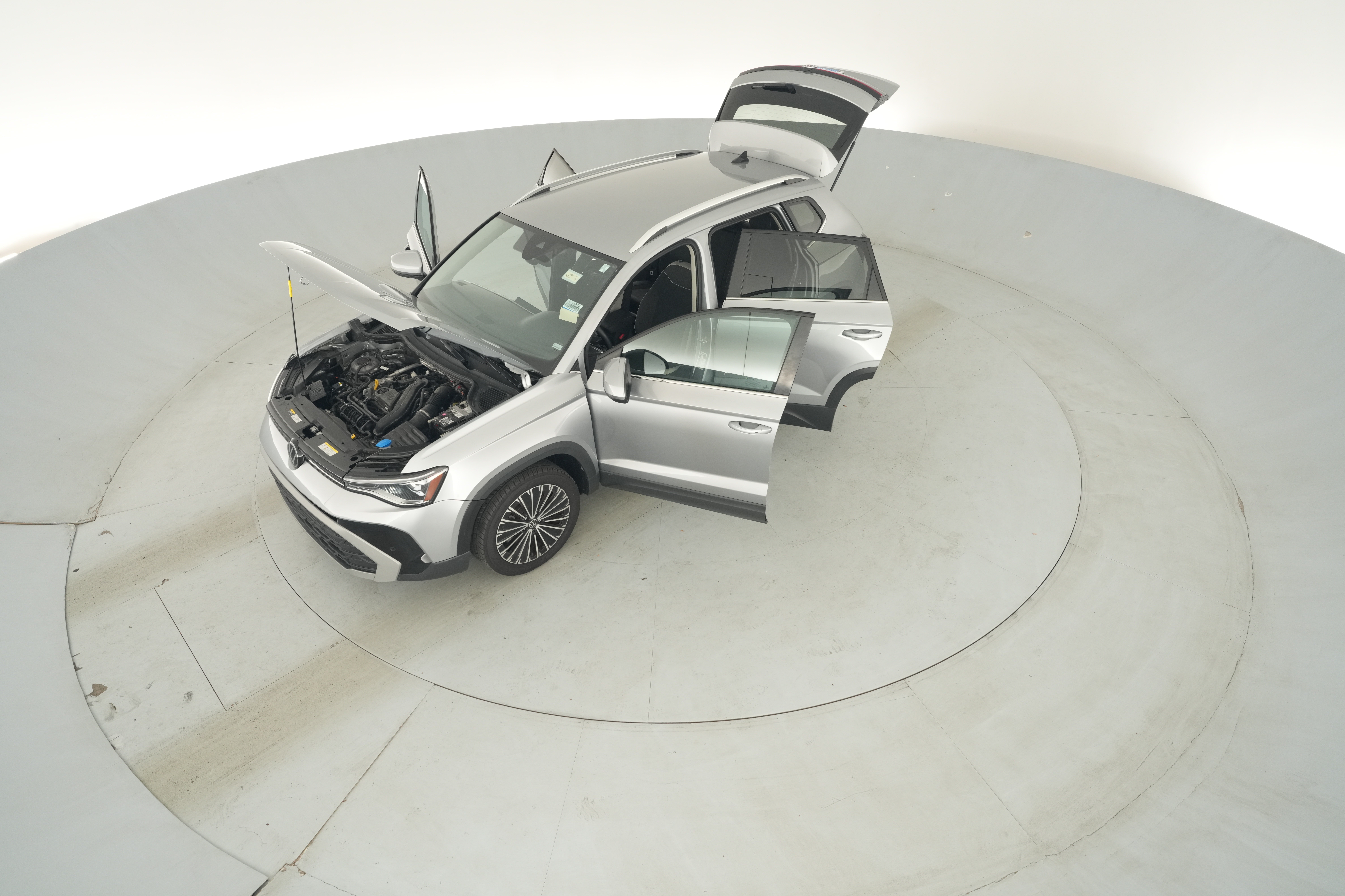 2025 Volkswagen Taos SE - Photo 40