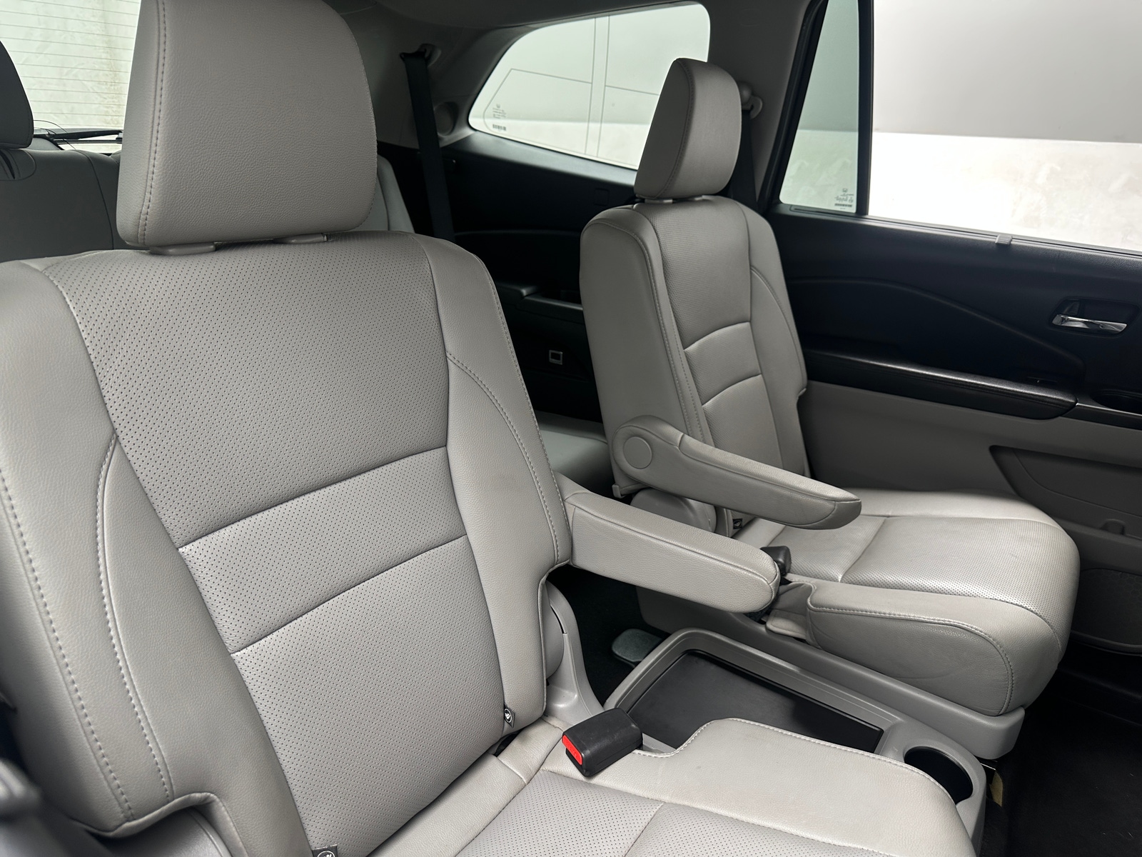Thumbnail: 2018 Honda Pilot - 5