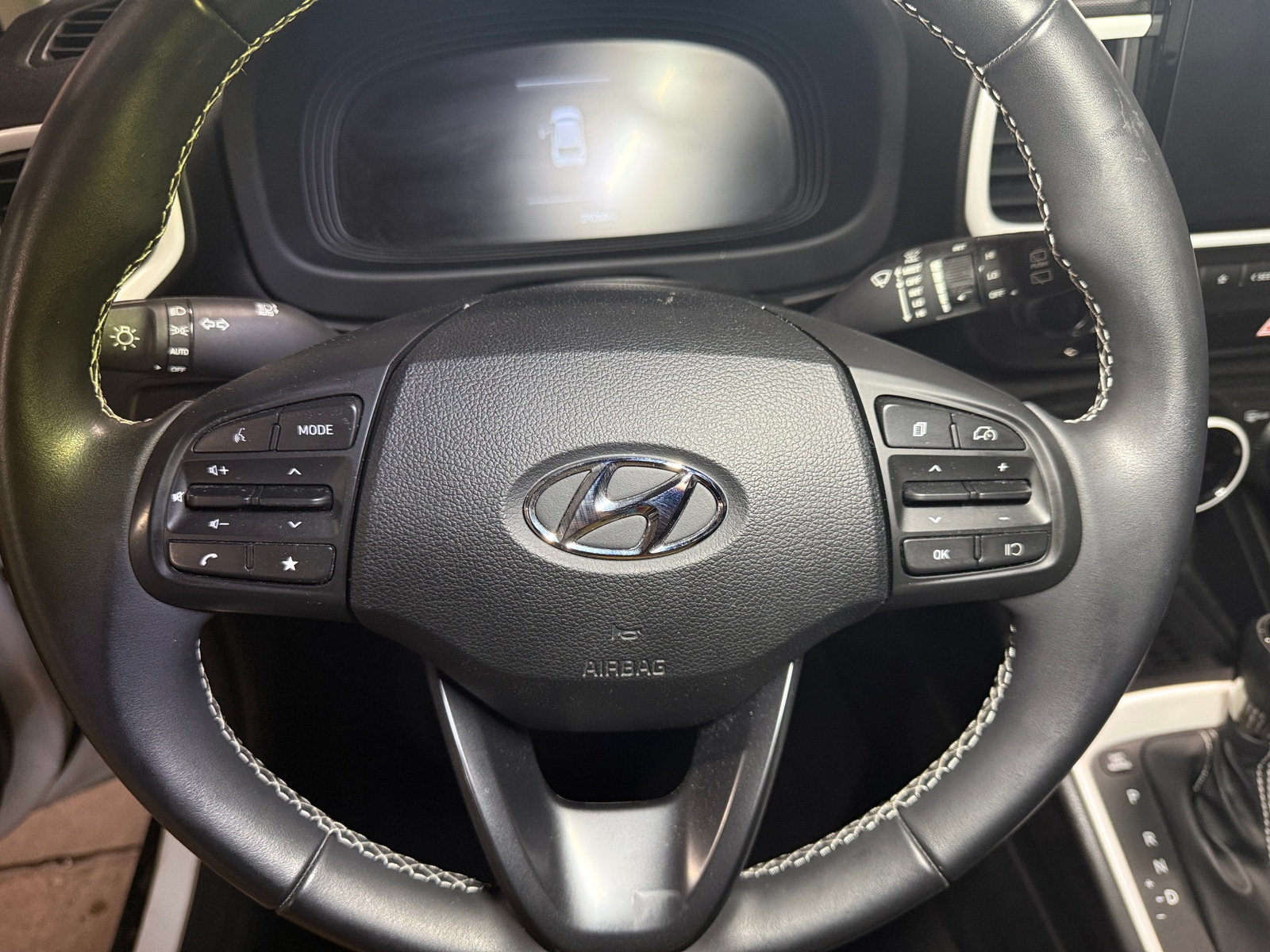 Thumbnail: 2023 Hyundai Venue - 4