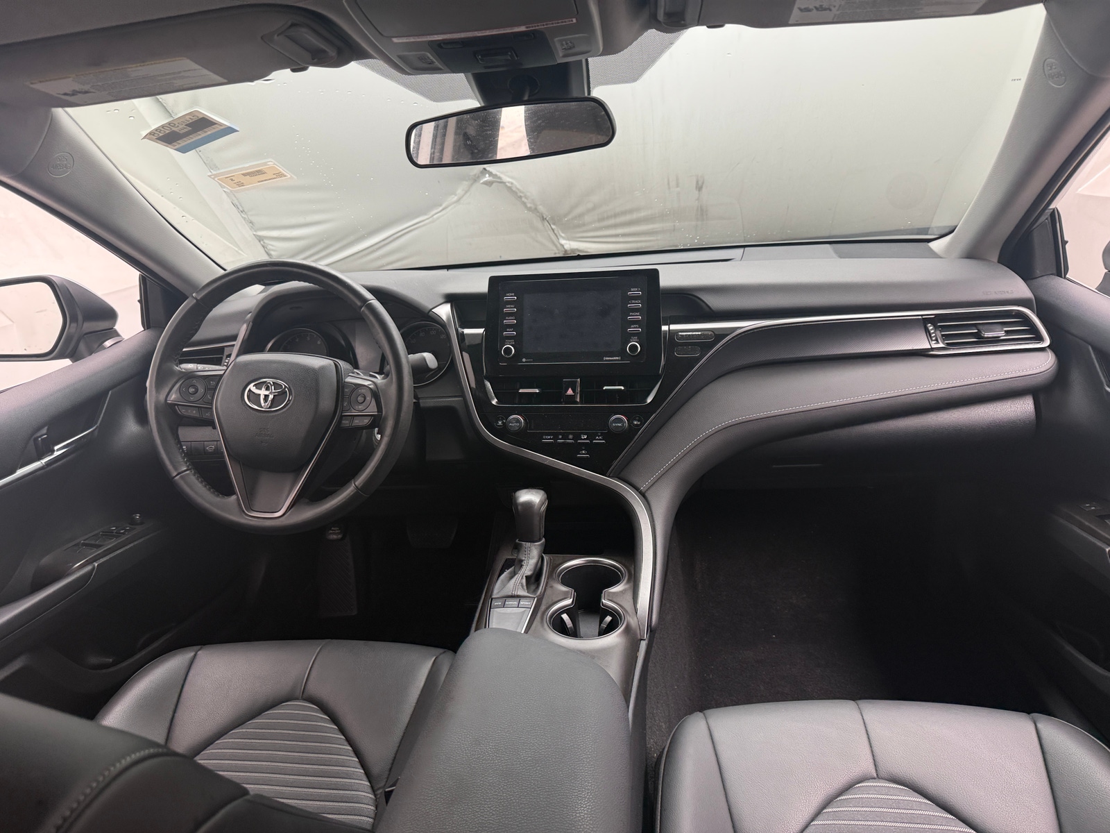Thumbnail: 2022 Toyota Camry - 3