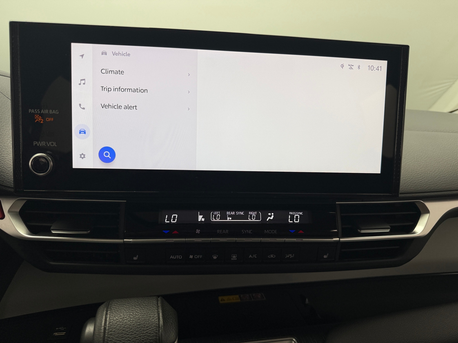 Thumbnail: 2025 Toyota Sienna - 3