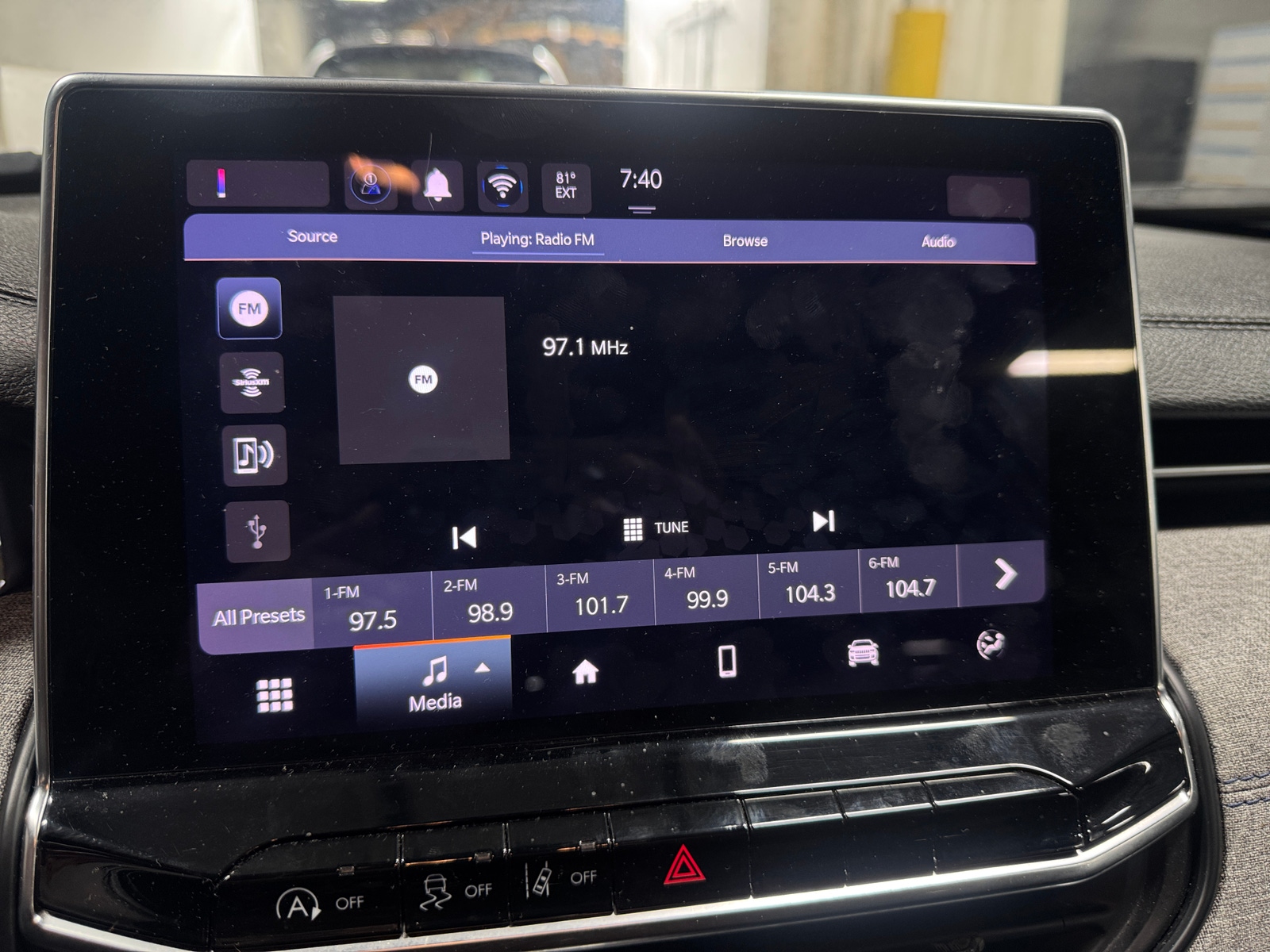 Thumbnail: 2024 Jeep Compass - 4
