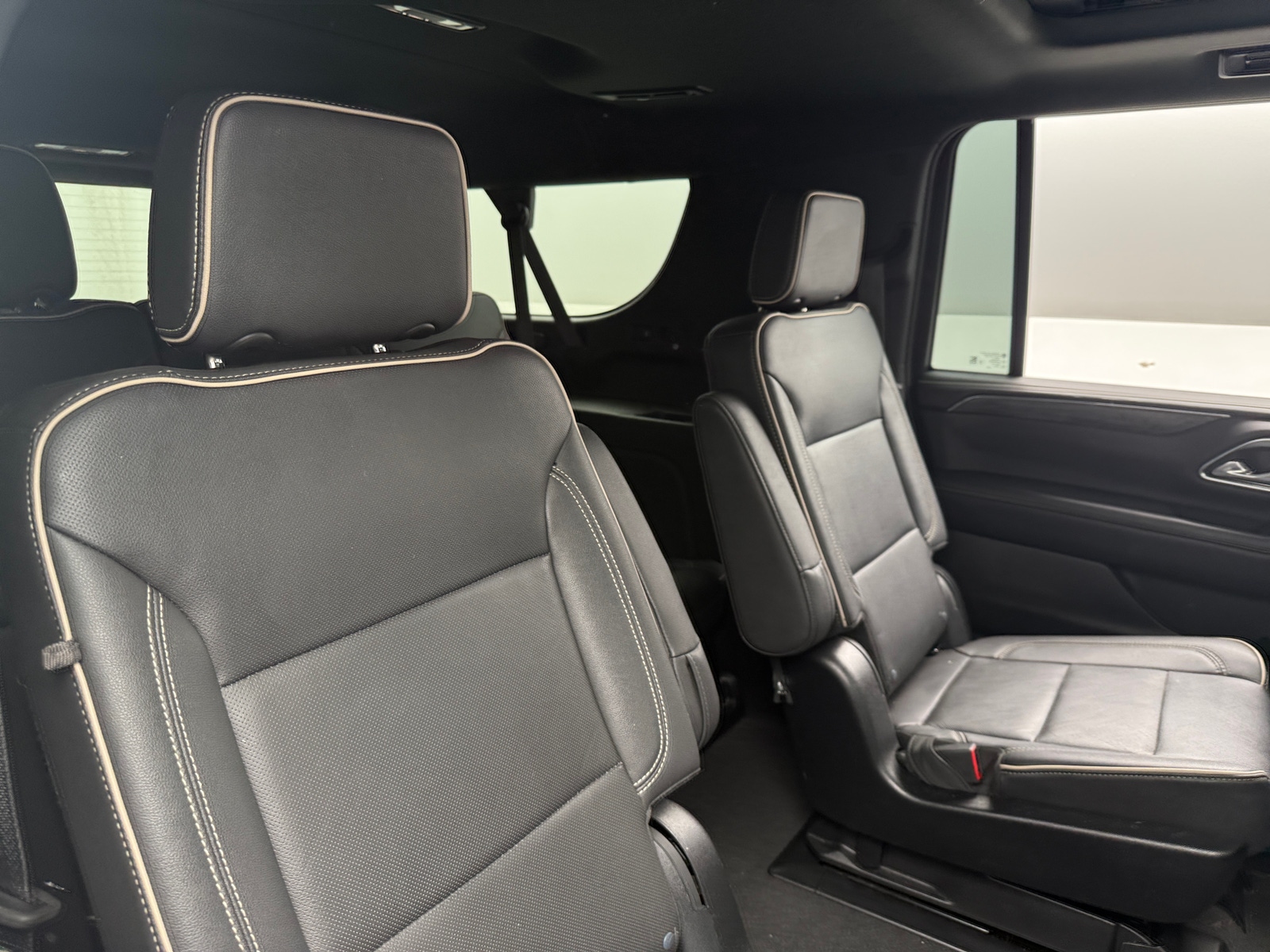 Thumbnail: 2023 GMC Yukon XL - 5