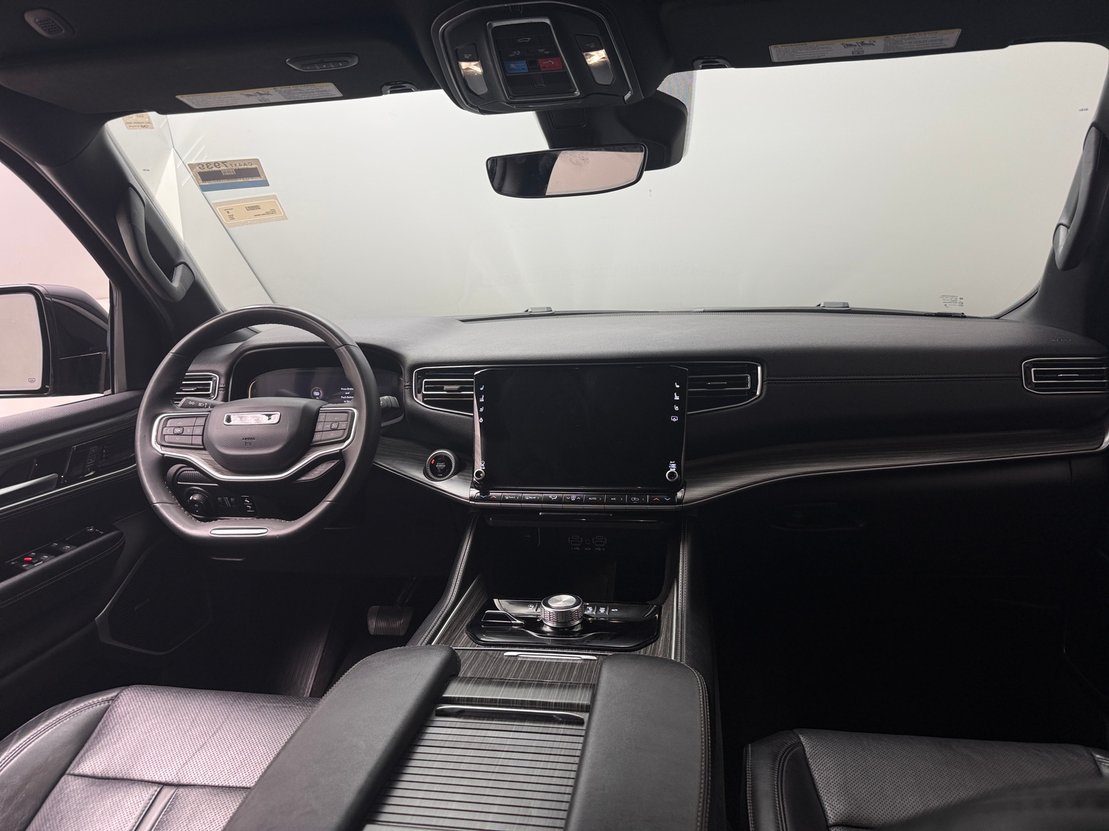 Thumbnail: 2024 Jeep Wagoneer - 2