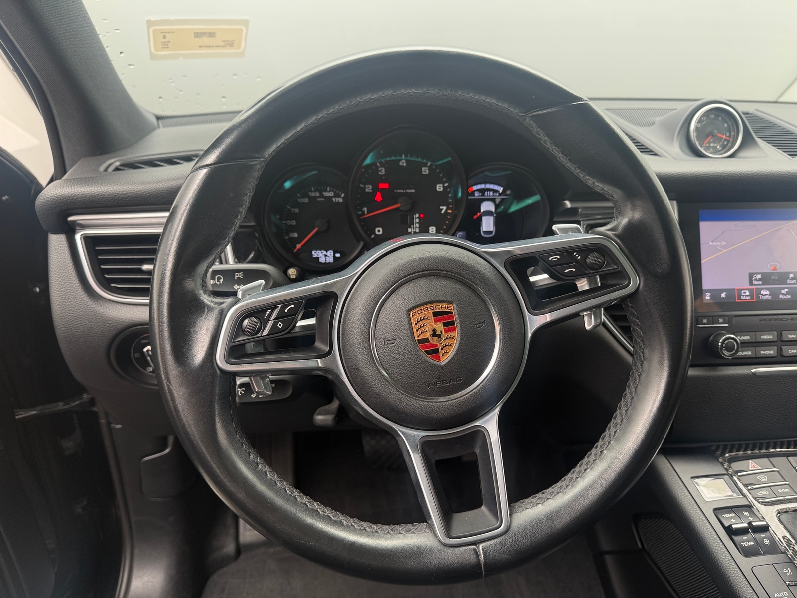 Thumbnail: 2018 Porsche Macan - 4