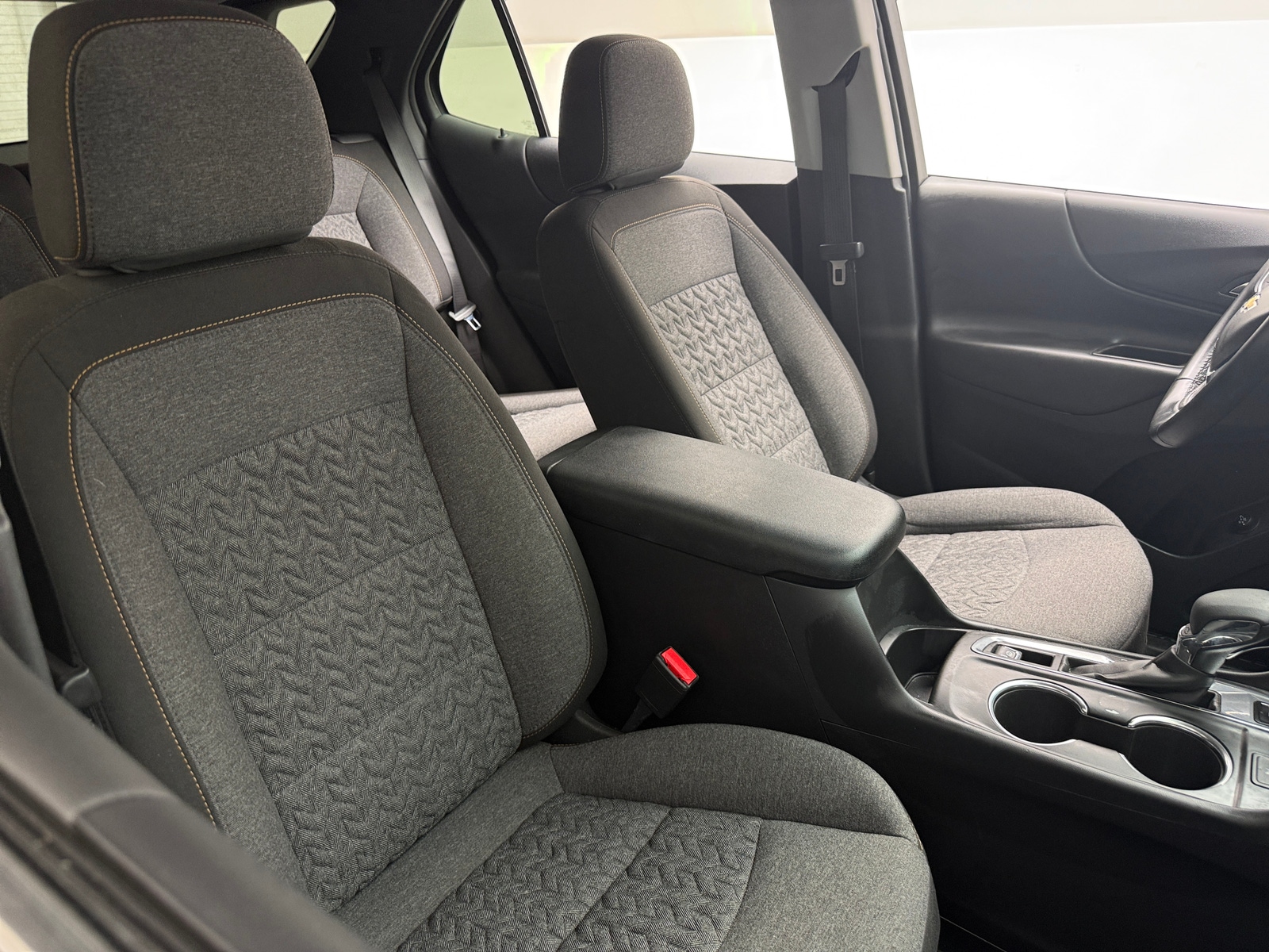 Thumbnail: 2024 Chevrolet Equinox - 2