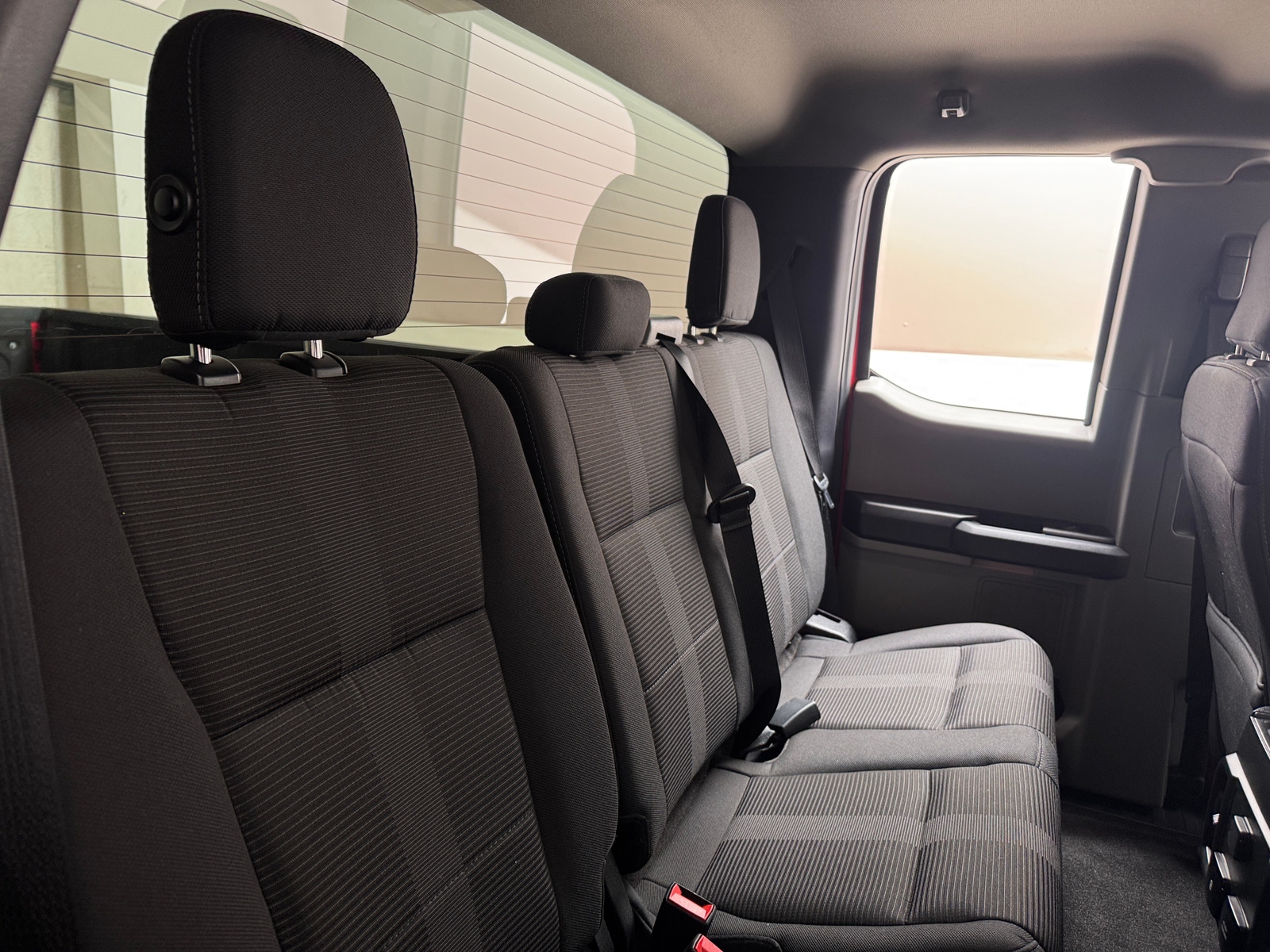 Thumbnail: 2019 Ford Econoline - 6