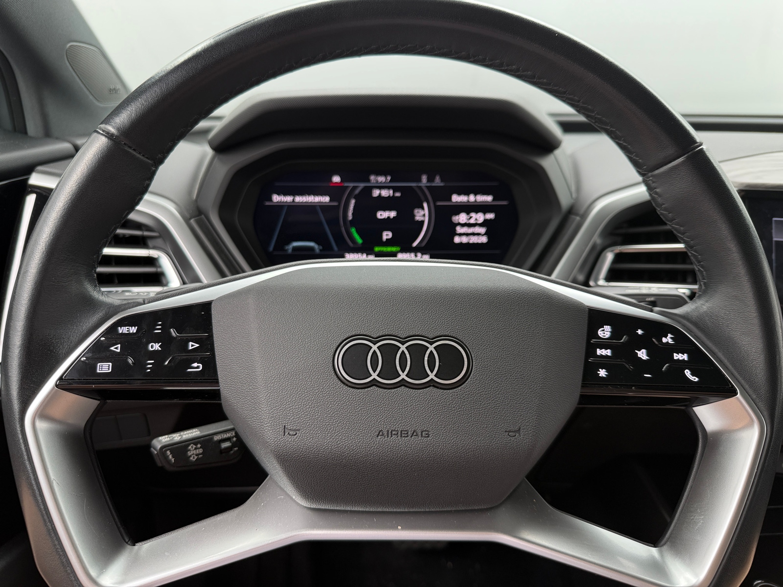 Thumbnail: 2024 Audi Q4 e-tron - 4