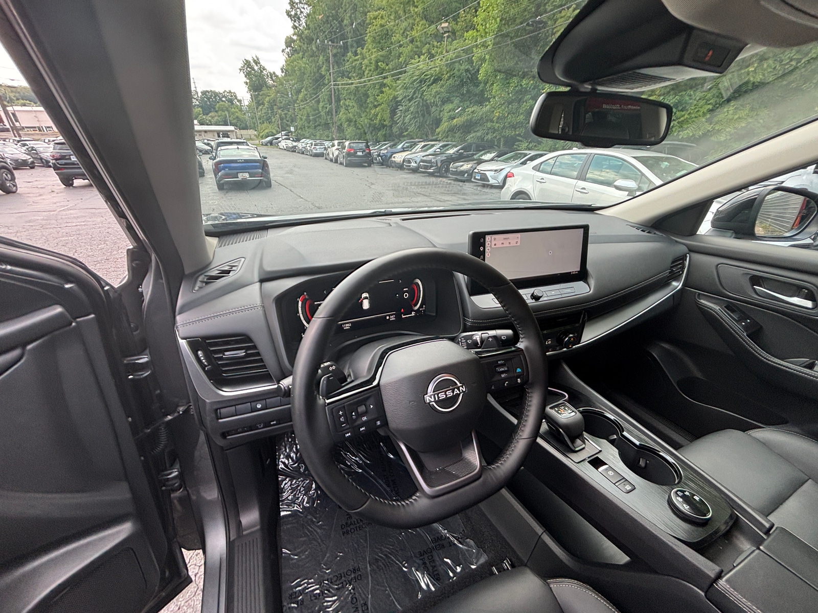 Thumbnail: 2026 Nissan Rogue - 3