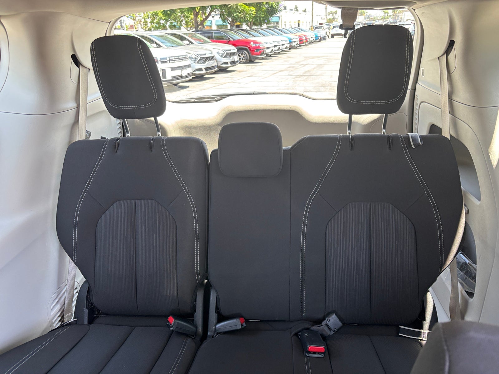 Thumbnail: 2024 Chrysler Voyager - 6