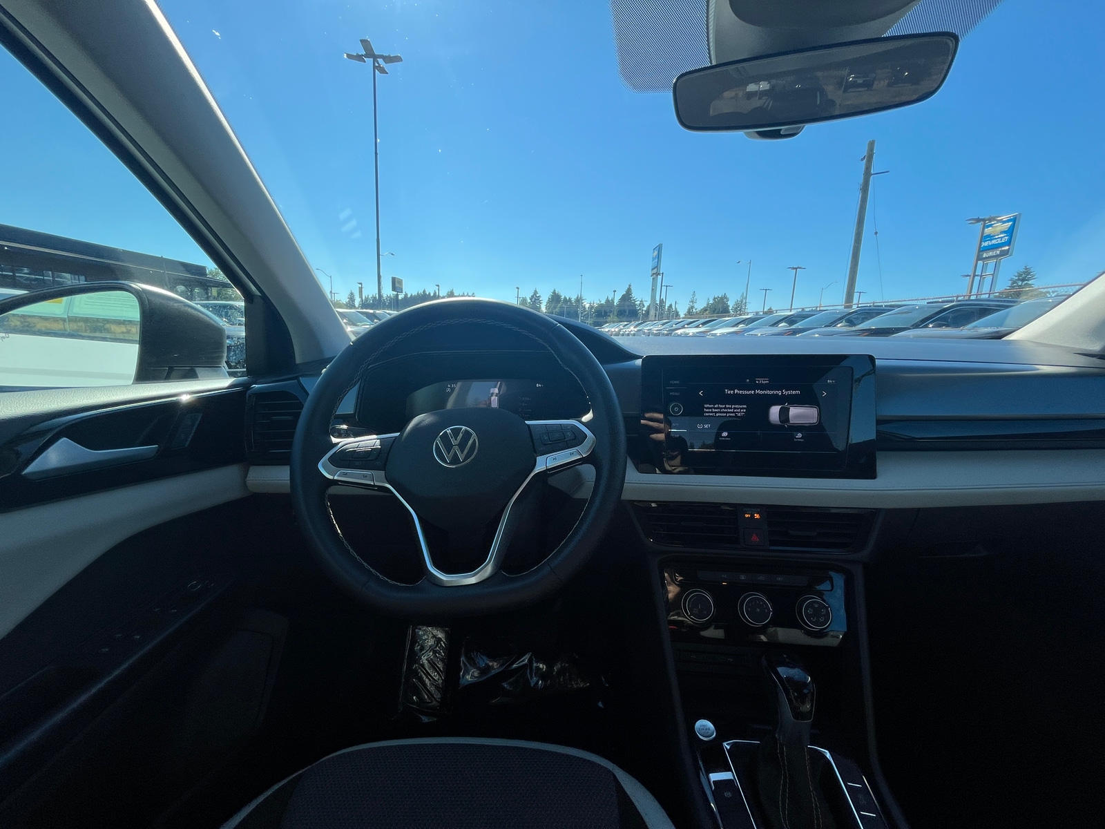 Thumbnail: 2026 Volkswagen Taos - 3