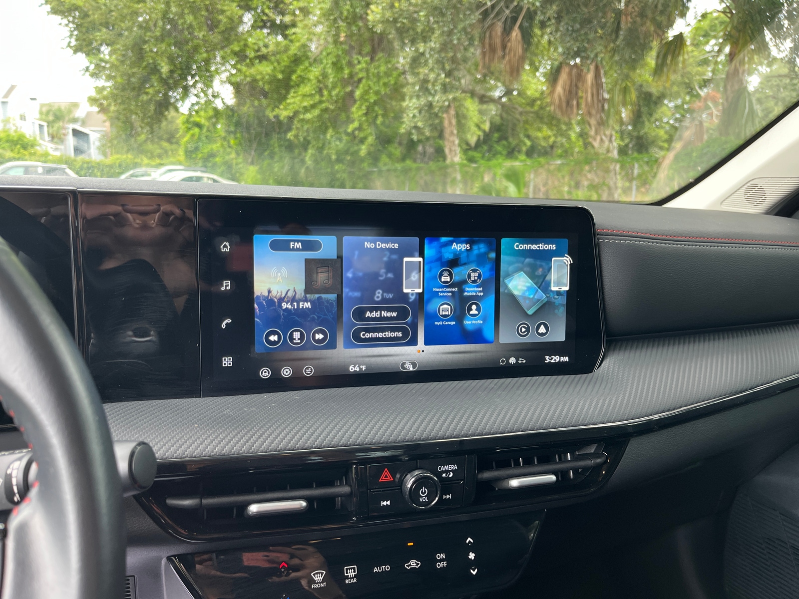 Thumbnail: 2026 Nissan Kicks - 4