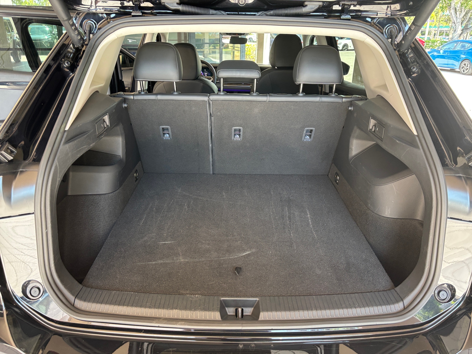Thumbnail: 2026 Volkswagen Tiguan - 3
