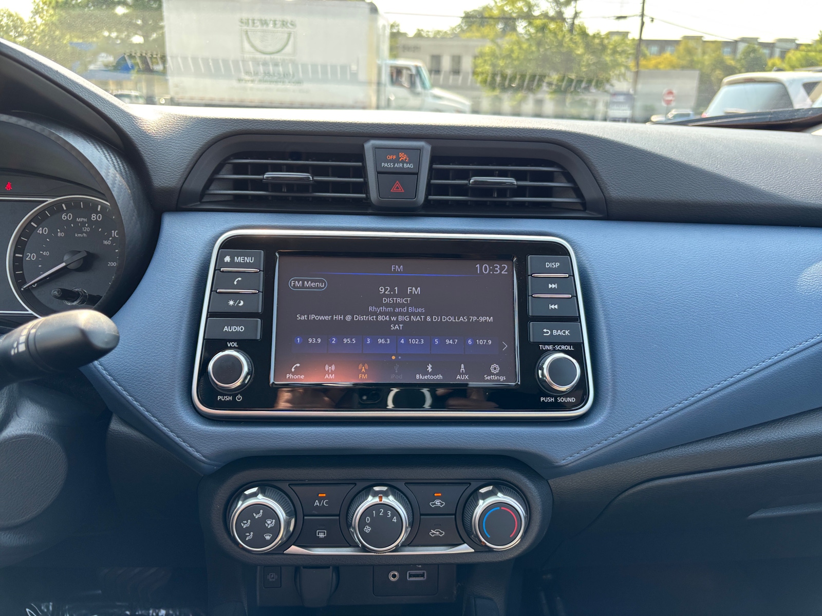Thumbnail: 2025 Nissan Versa - 4