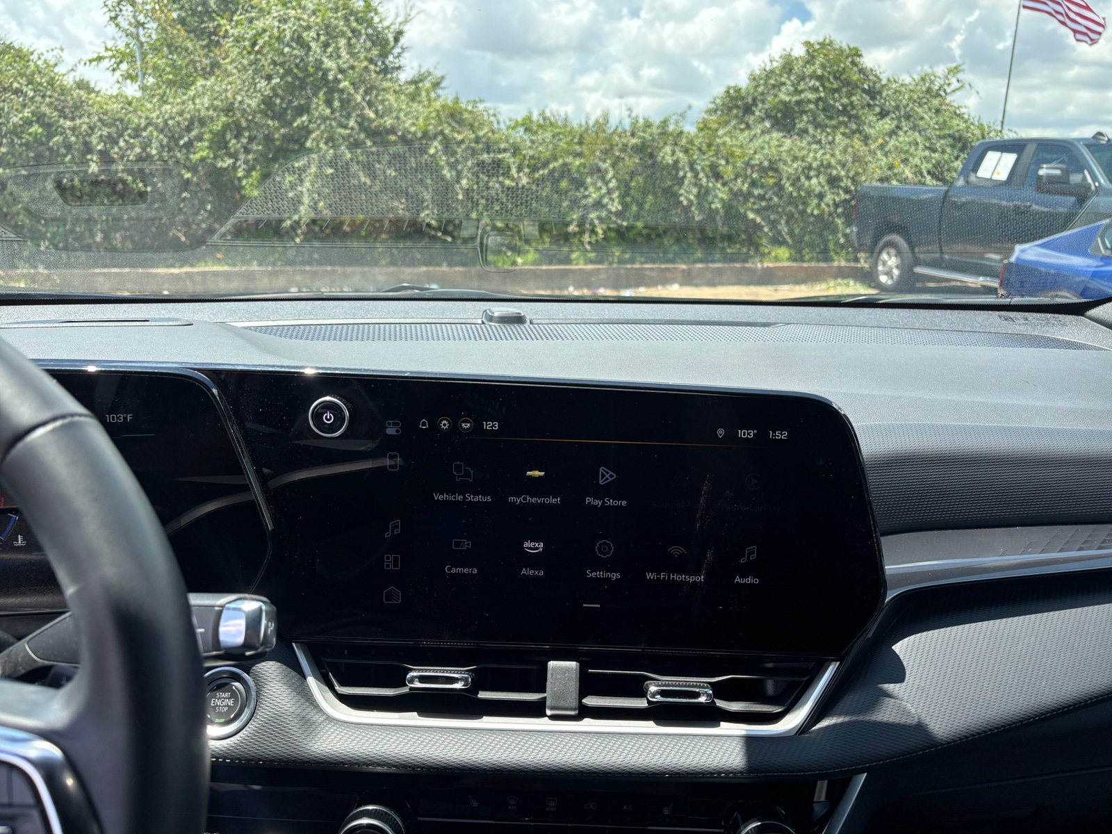 Thumbnail: 2025 Chevrolet Equinox - 4