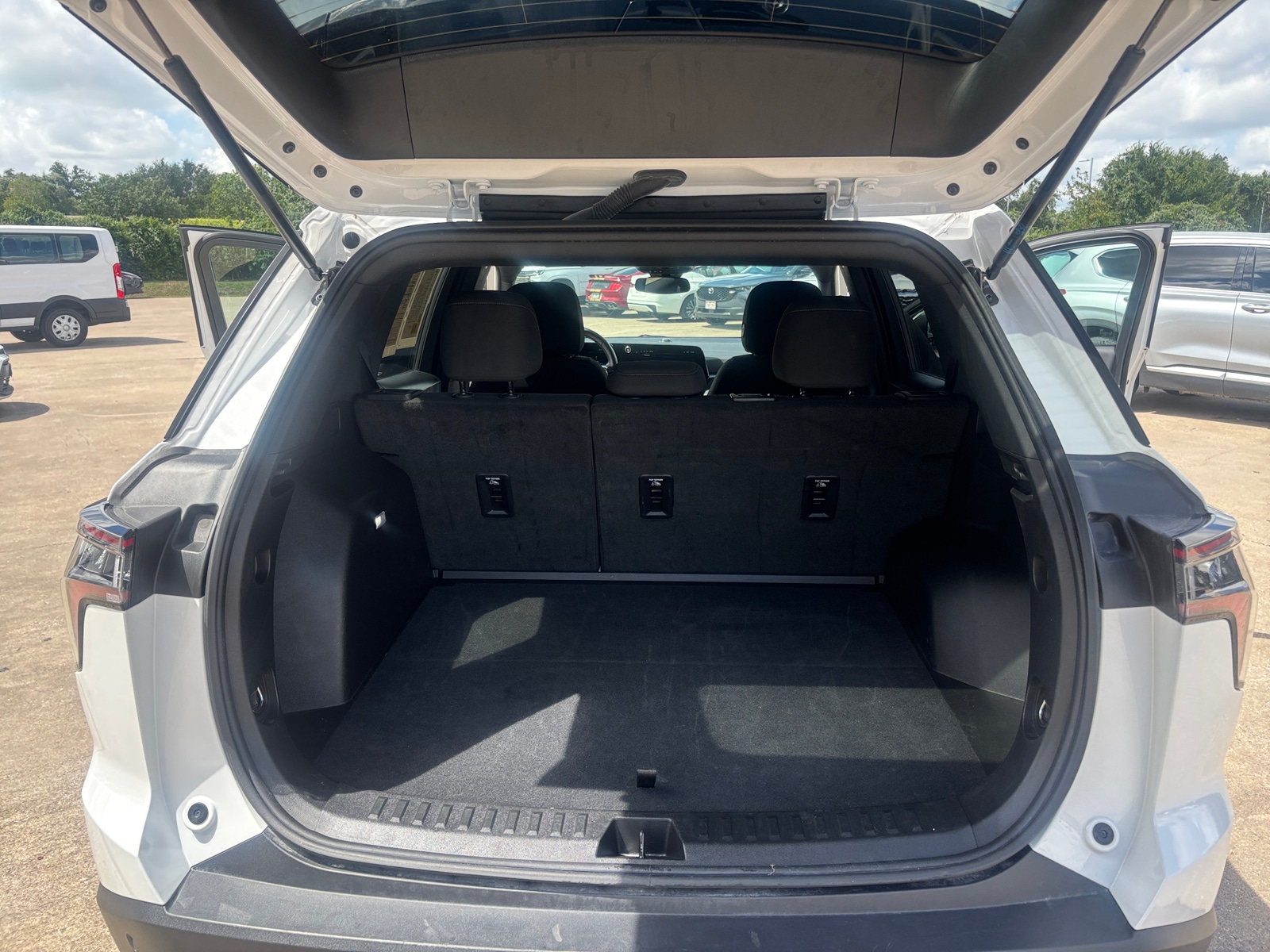 Thumbnail: 2025 Chevrolet Equinox - 5