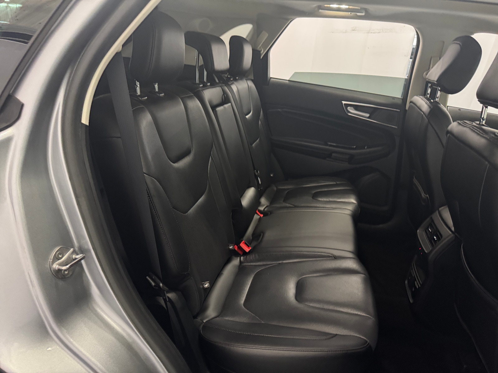 Thumbnail: 2020 Ford Edge - 5