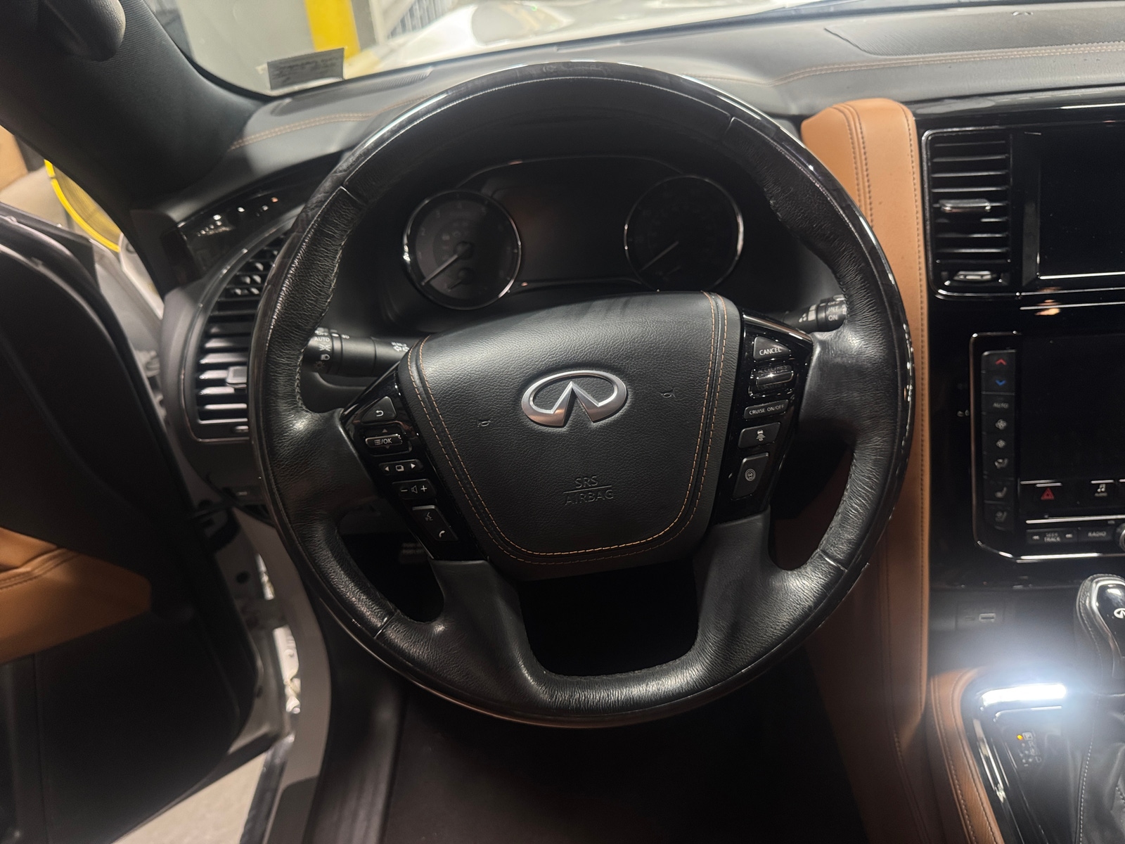Thumbnail: 2021 INFINITI QX80 - 4