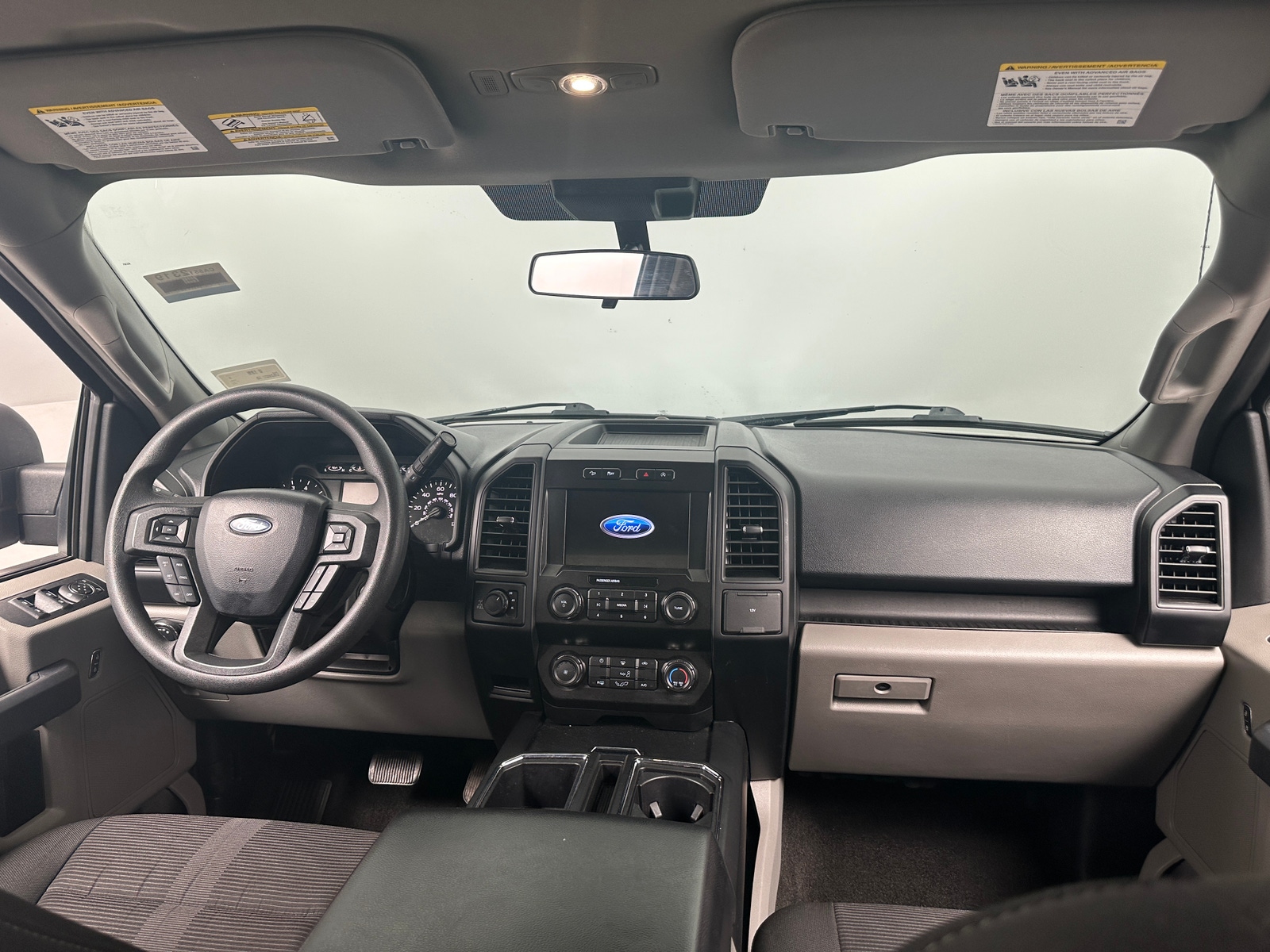 Thumbnail: 2020 Ford Econoline - 3