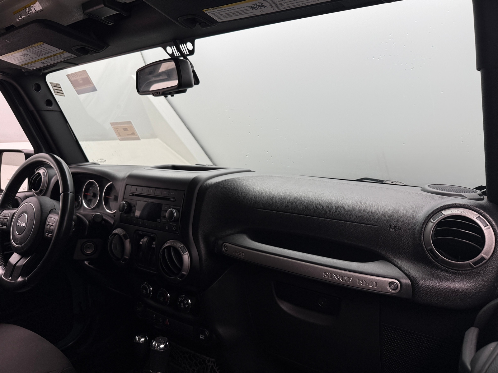 Thumbnail: 2015 Jeep Wrangler - 3