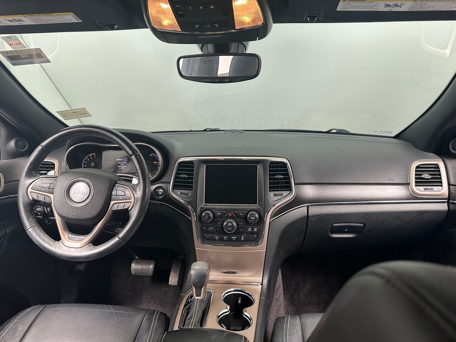 Thumbnail: 2017 Jeep Grand Cherokee - 2