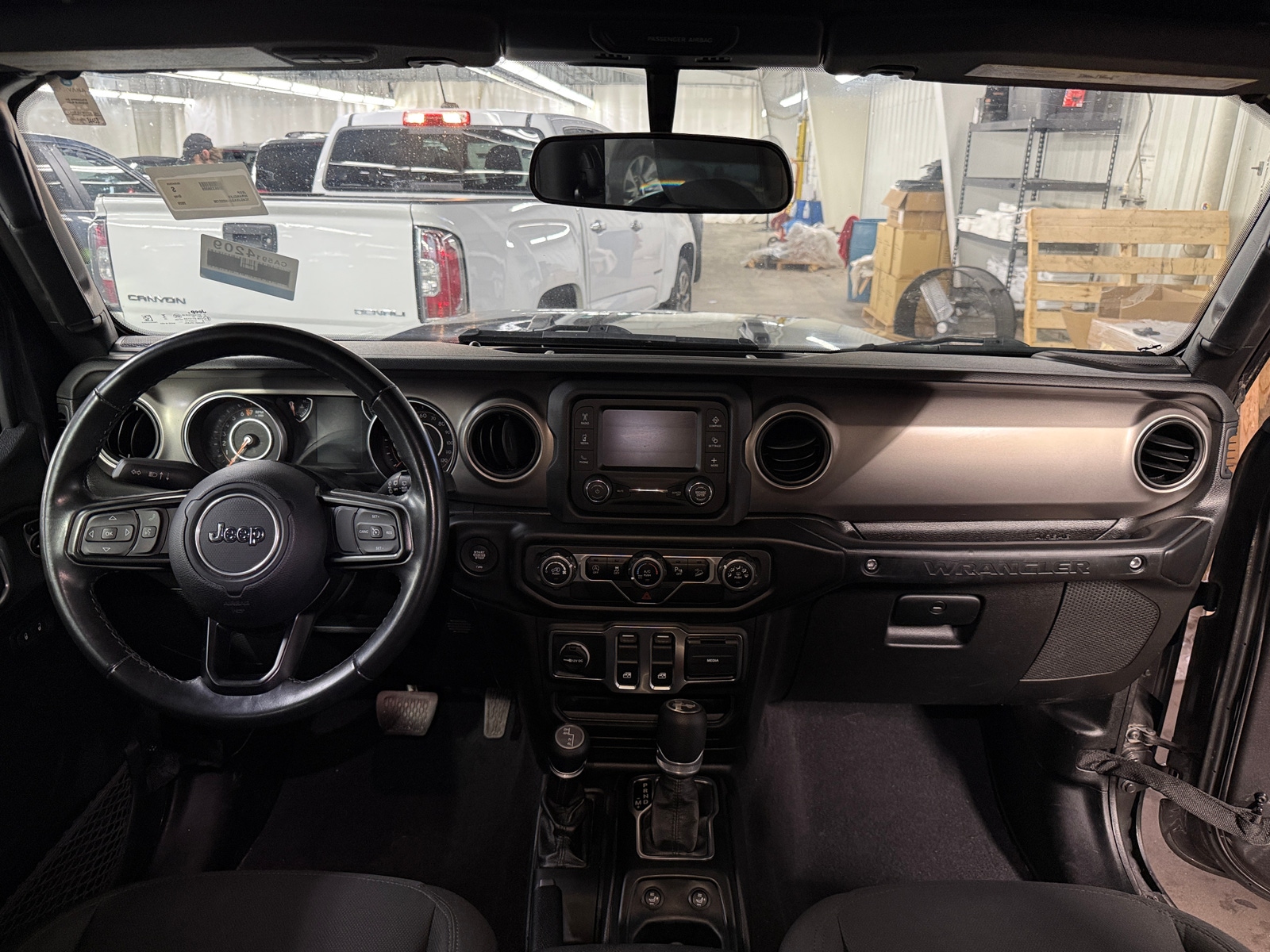 Thumbnail: 2020 Jeep Wrangler - 3
