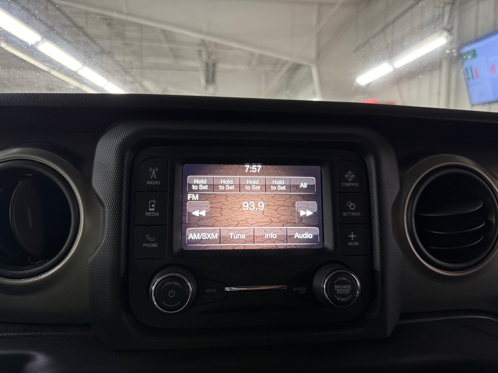 Thumbnail: 2020 Jeep Wrangler - 4