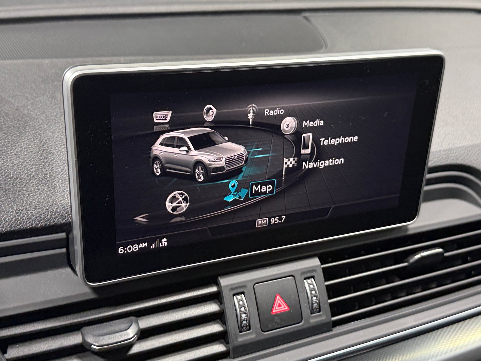 Thumbnail: 2020 Audi Q5 - 3