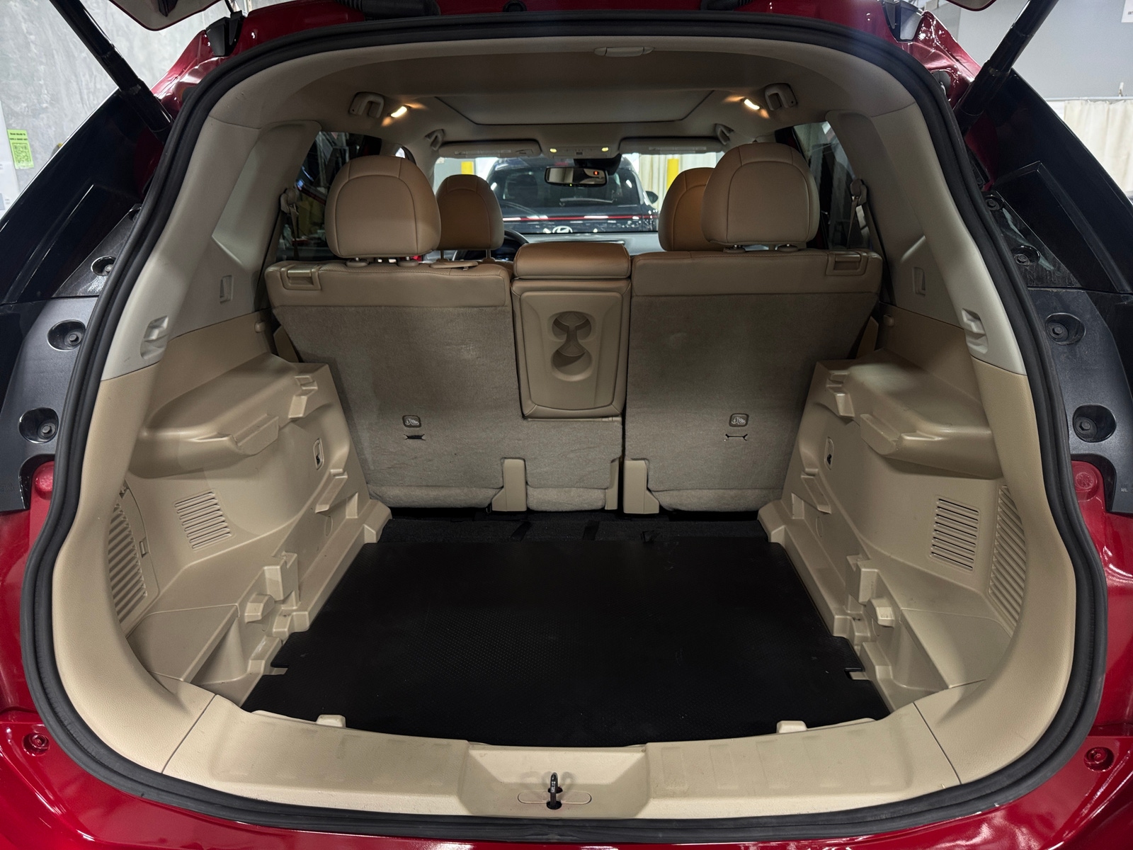 Thumbnail: 2017 Nissan Rogue - 6
