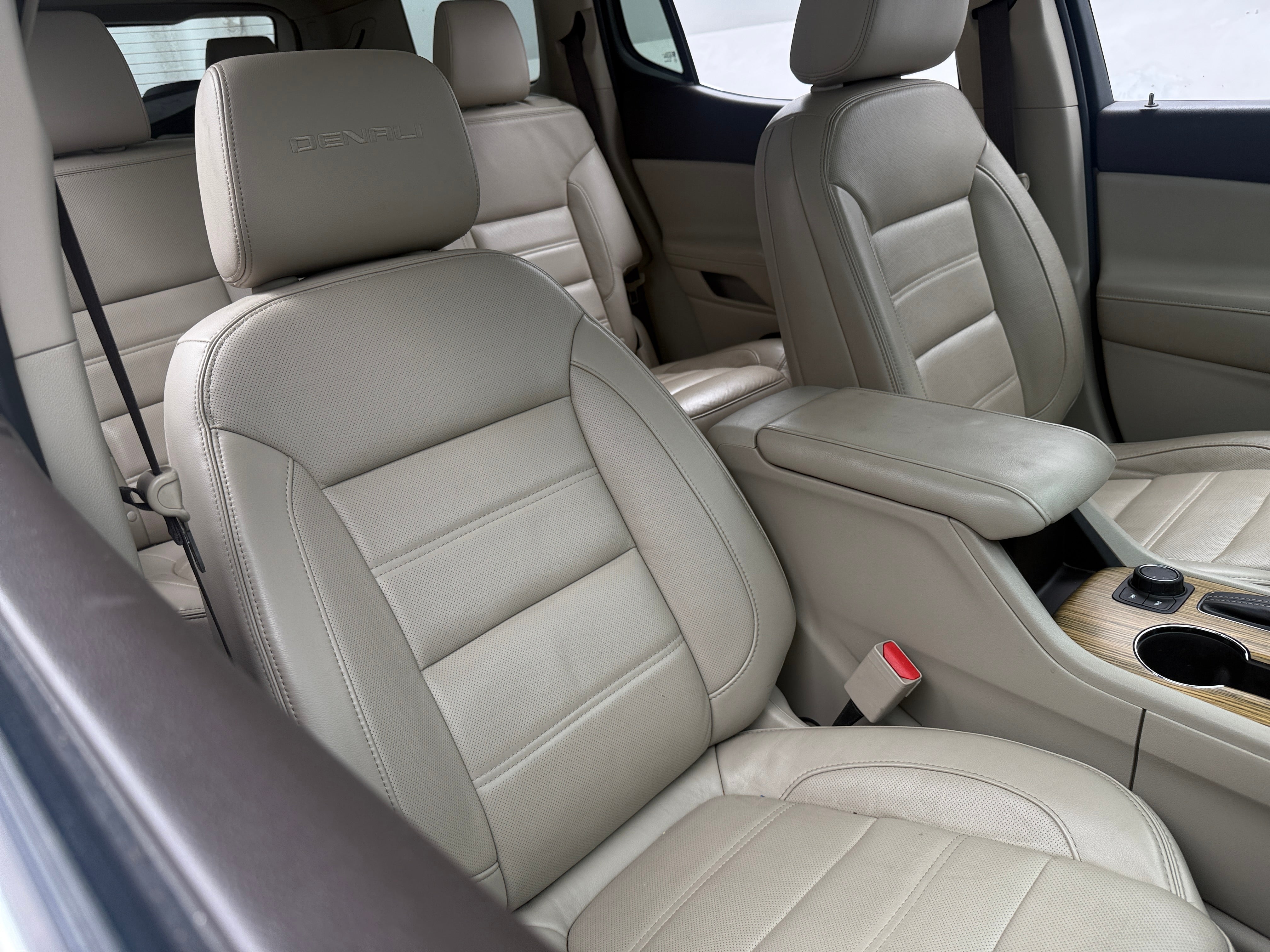 2017 GMC Acadia