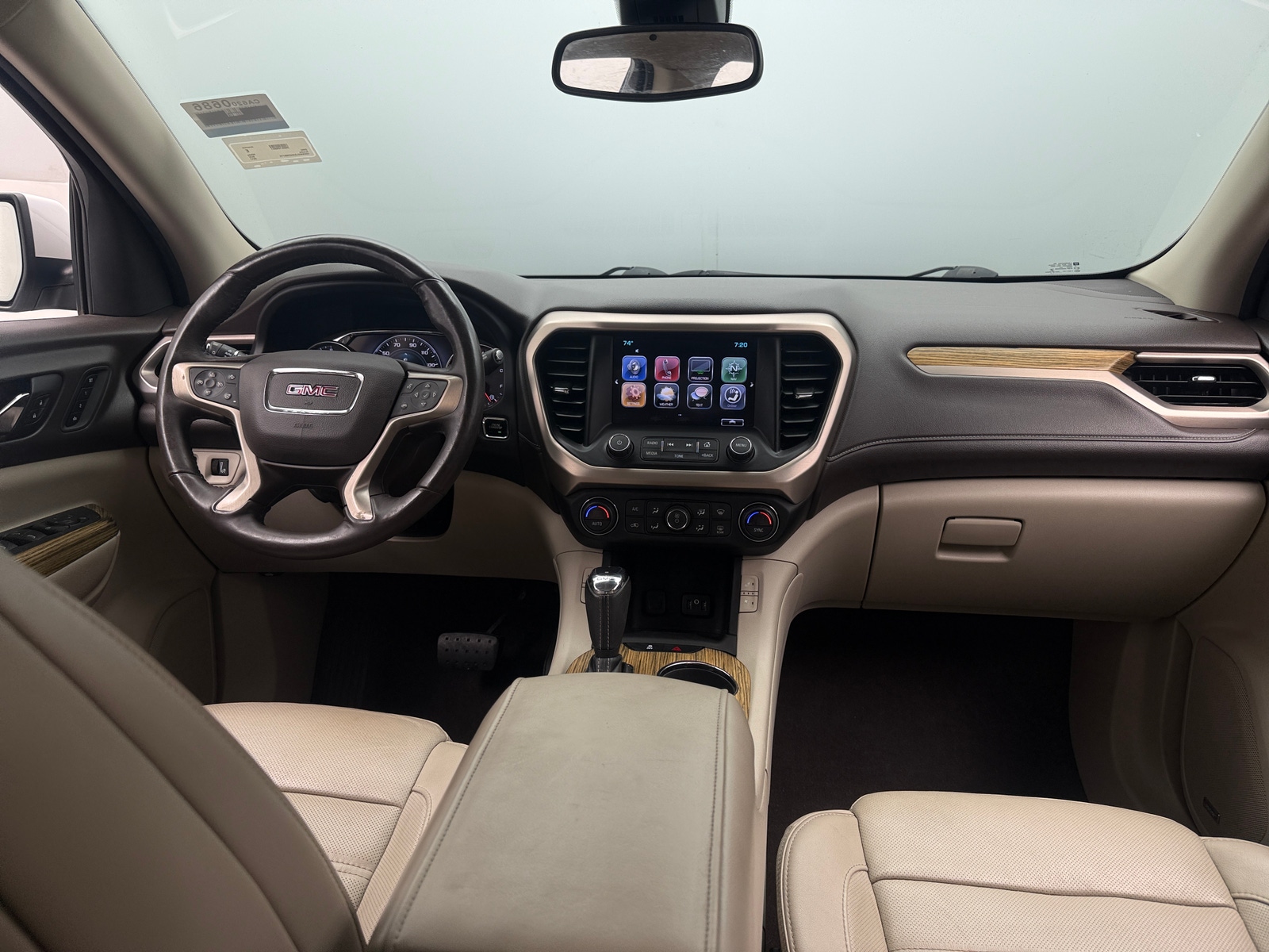 Thumbnail: 2017 GMC Acadia - 2