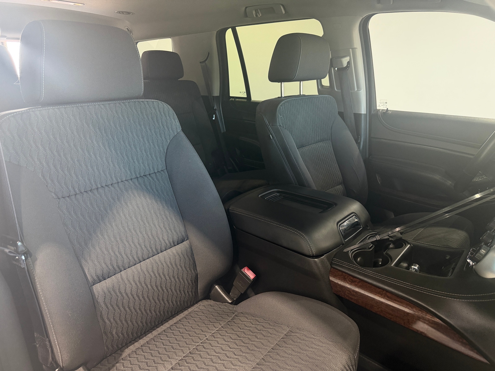 Thumbnail: 2017 GMC Yukon - 2