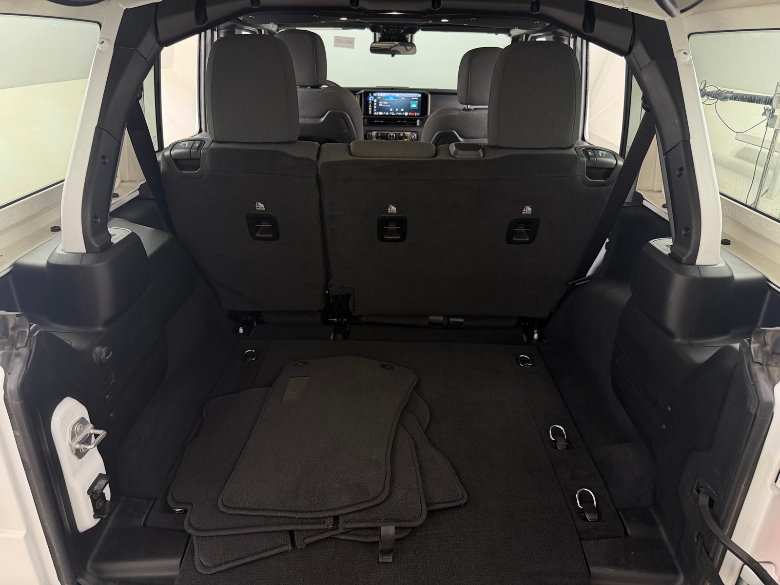 Thumbnail: 2024 Jeep Wrangler - 7