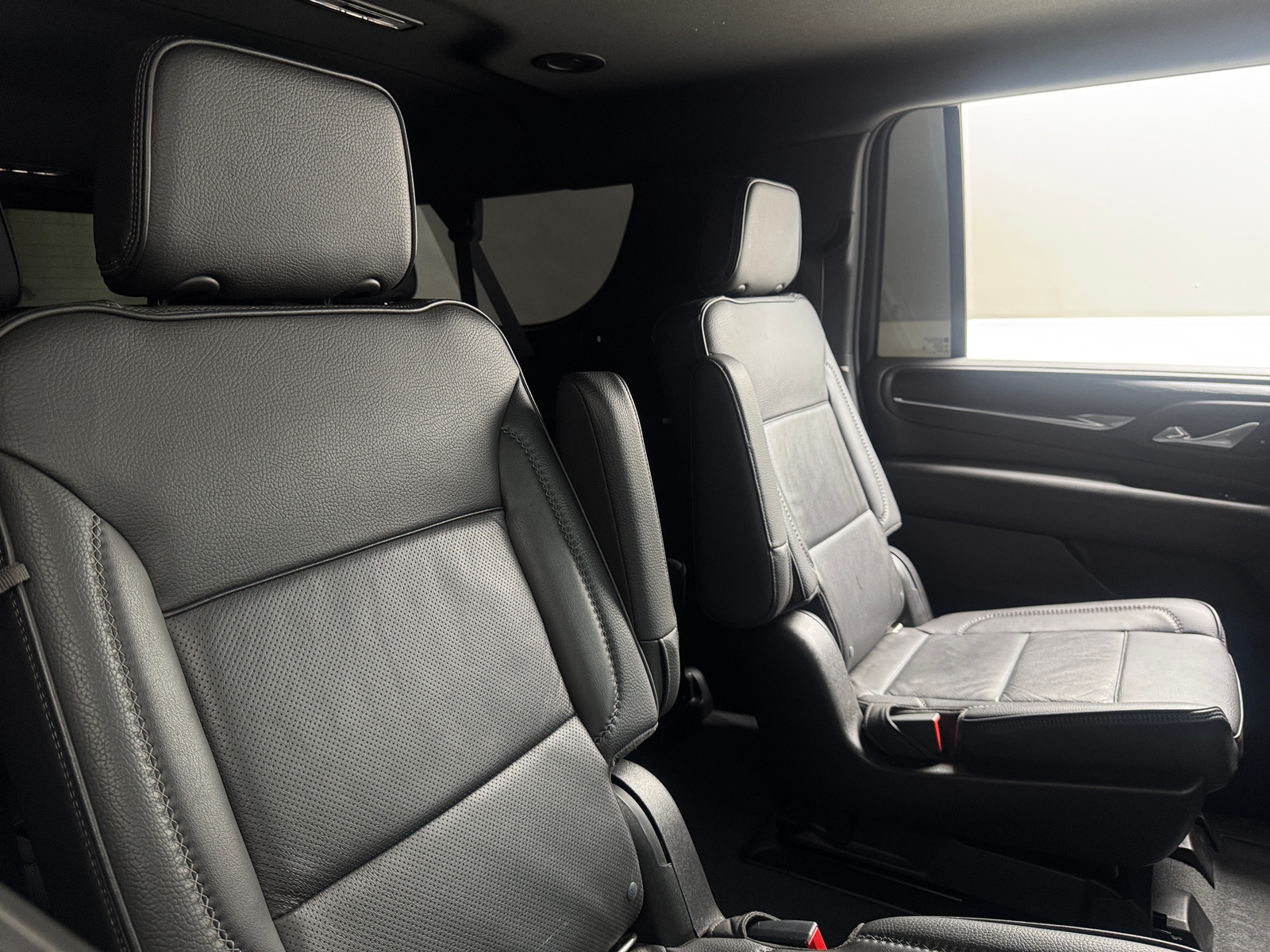 Thumbnail: 2021 GMC Yukon XL - 5