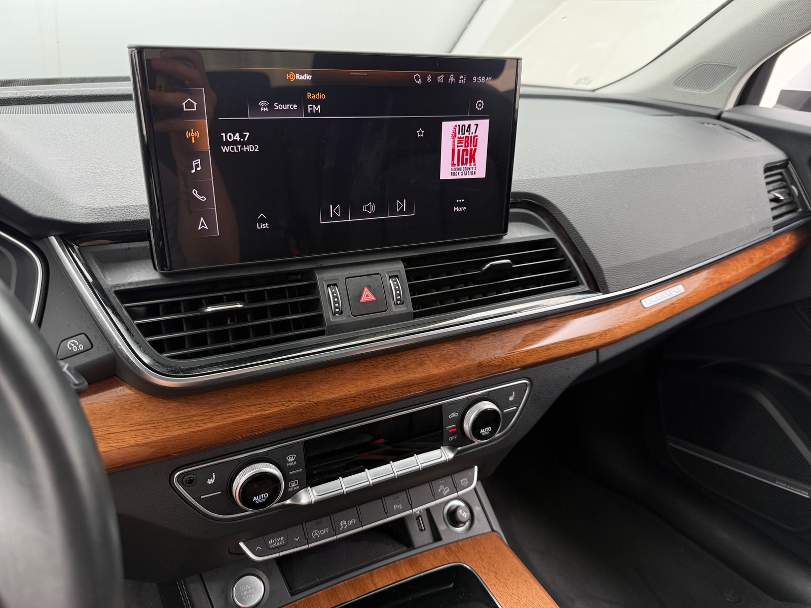 Thumbnail: 2023 Audi Q5 - 3