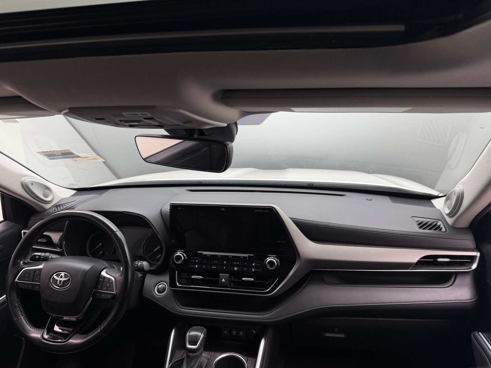 Thumbnail: 2020 Toyota Highlander - 2