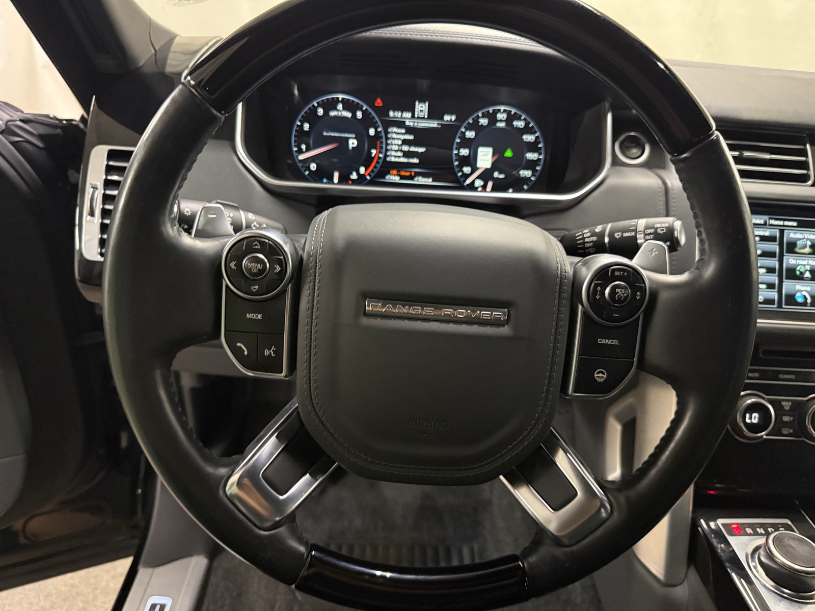 Thumbnail: 2015 Land Rover Range Rover - 4