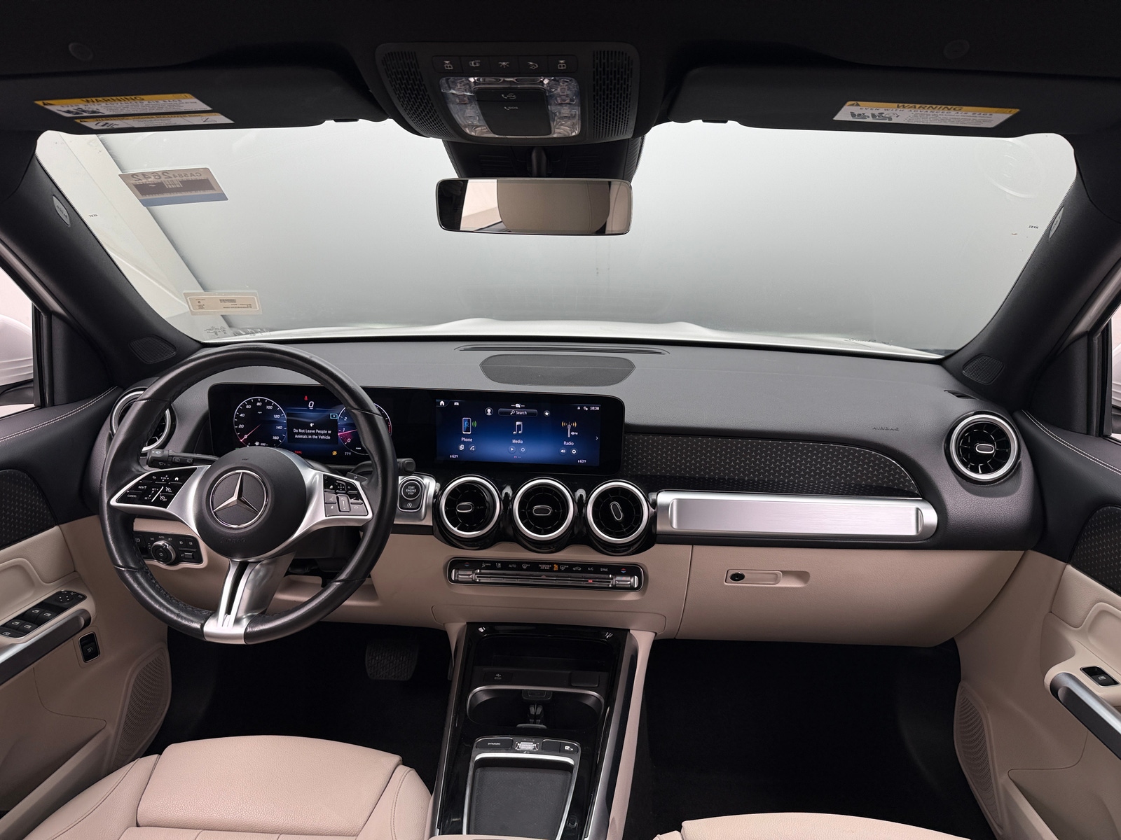 Thumbnail: 2025 Mercedes-Benz GLB - 2