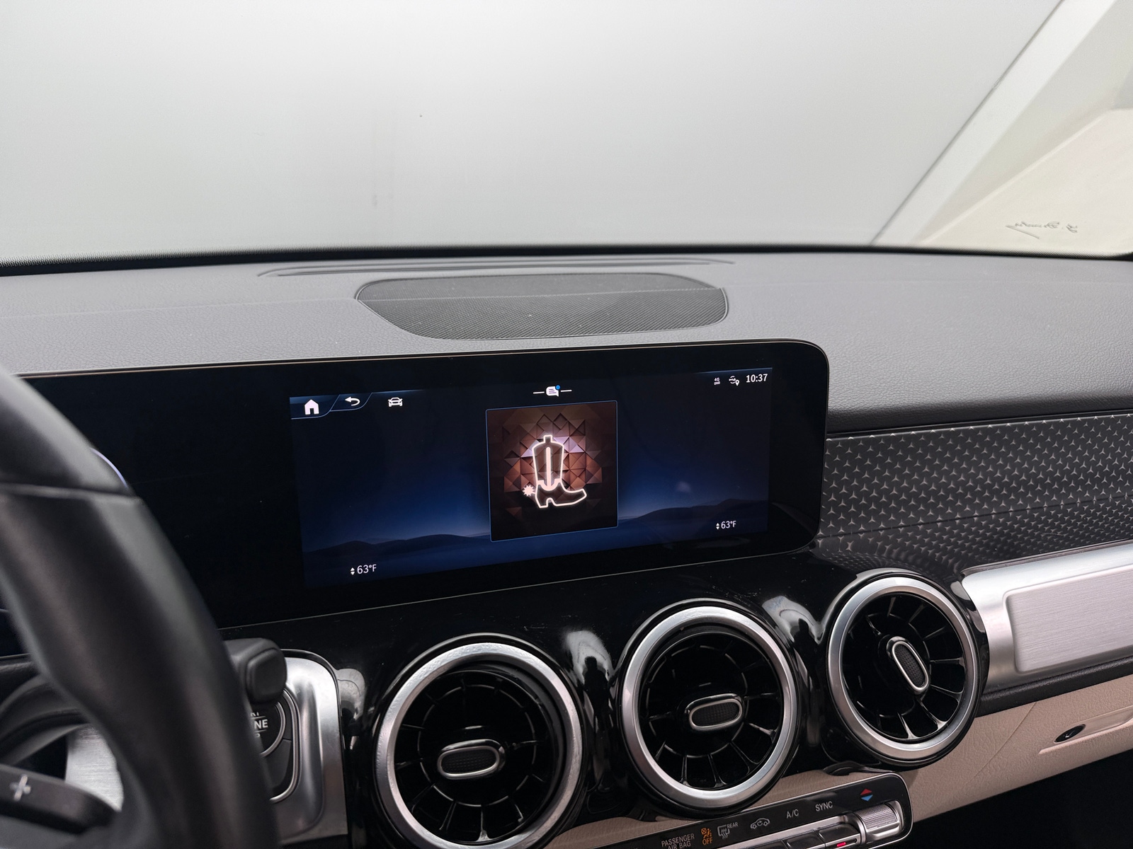 Thumbnail: 2025 Mercedes-Benz GLB - 3