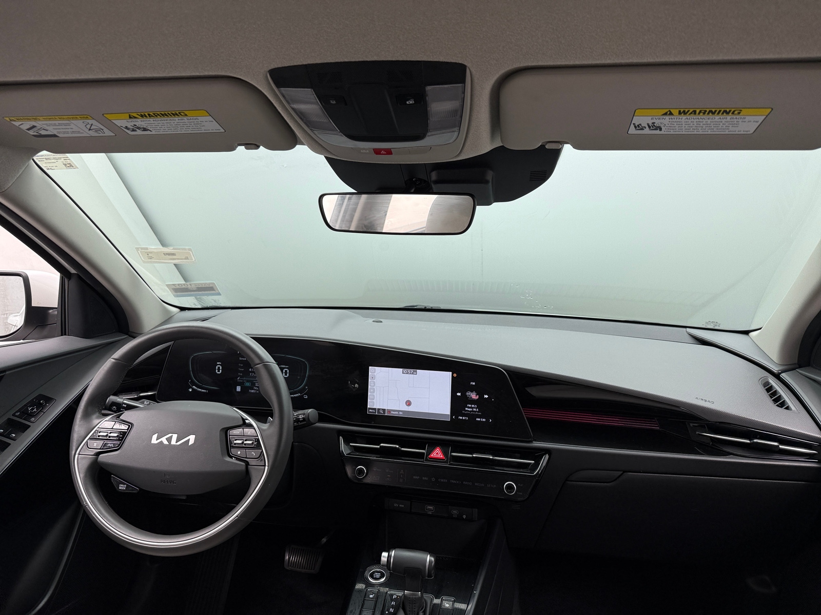Thumbnail: 2023 Kia Niro - 2