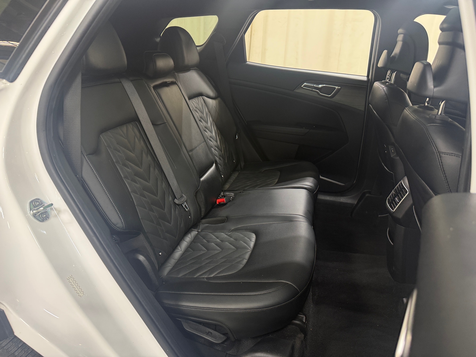 Thumbnail: 2023 Kia Sportage - 5